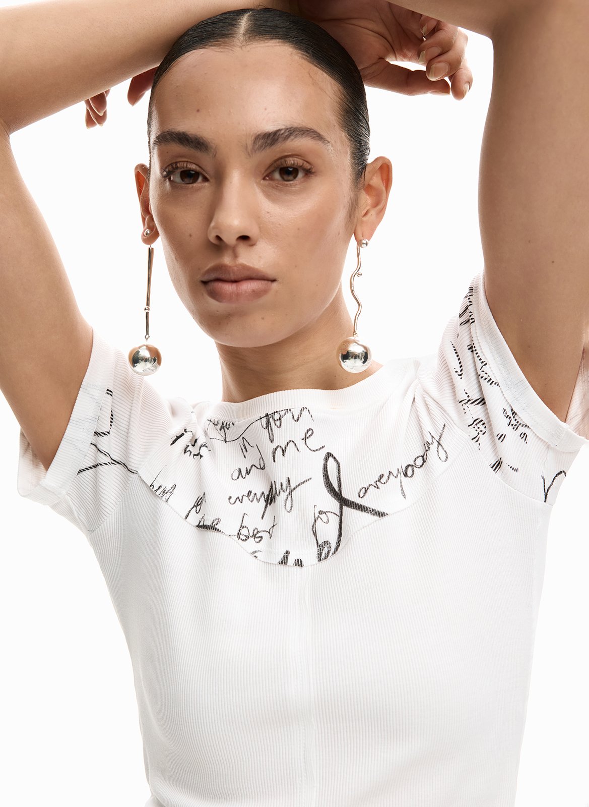 <T-shirt met rechte snit en opdruk</p> DESIGUAL Wit