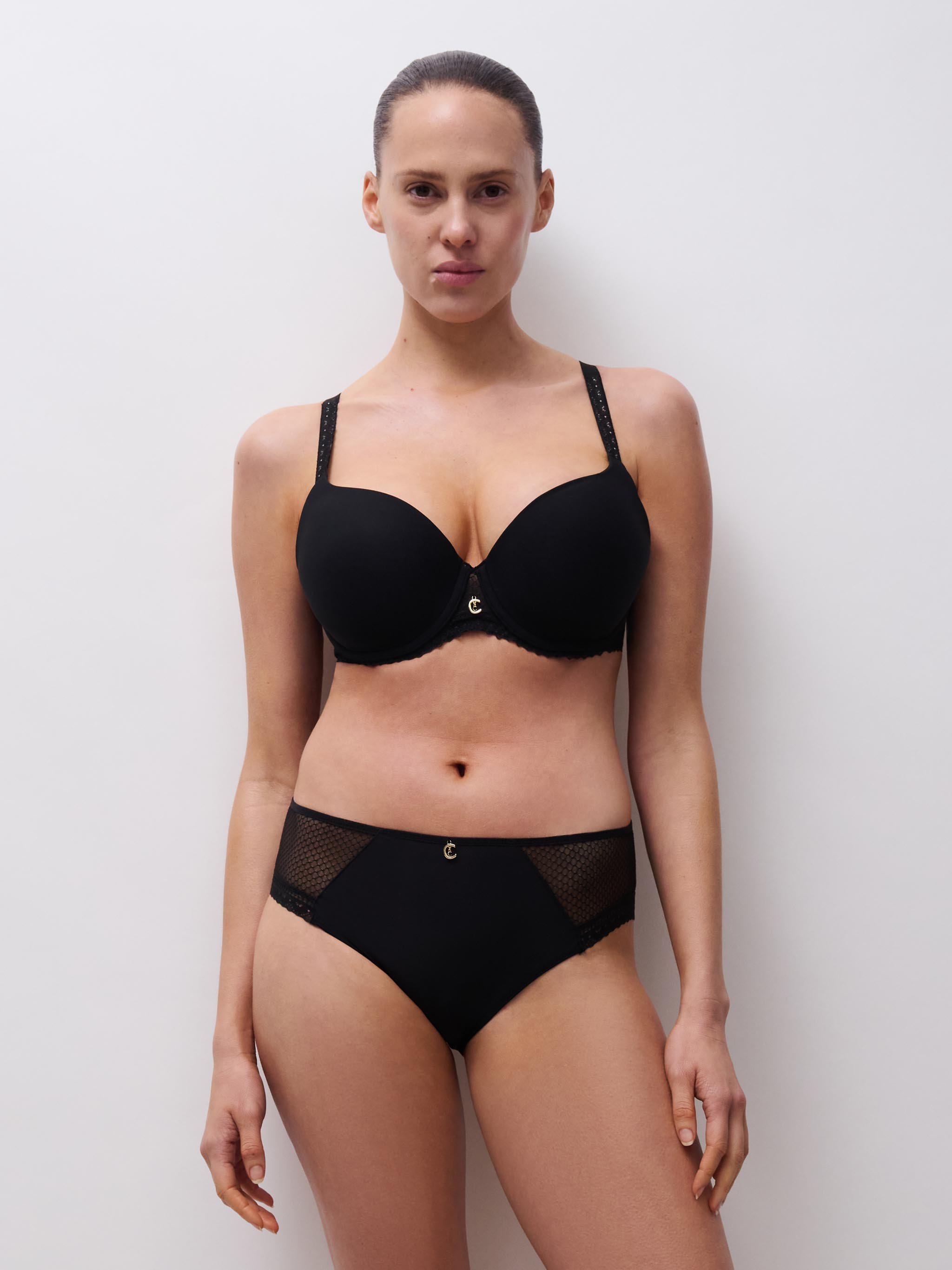 Full-cup bra CHANTELLE Black