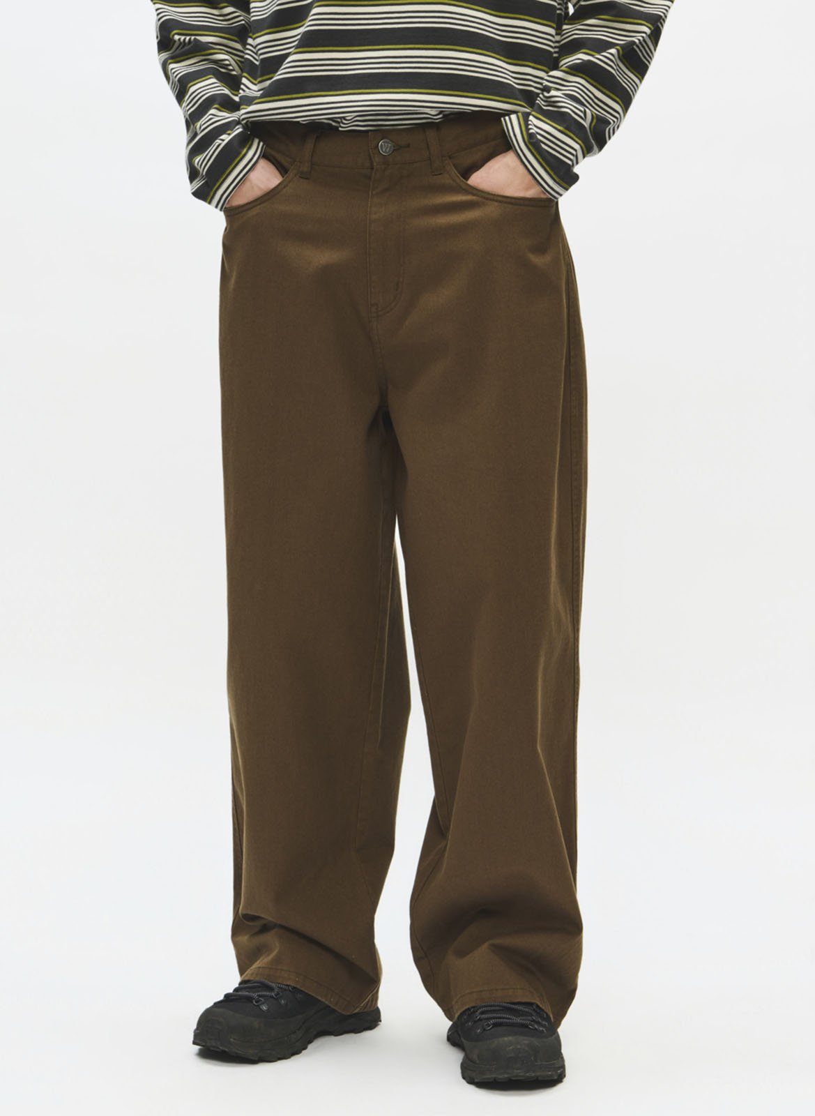 Gerade geschnittene Baumwollhose WOOD WOOD Braun