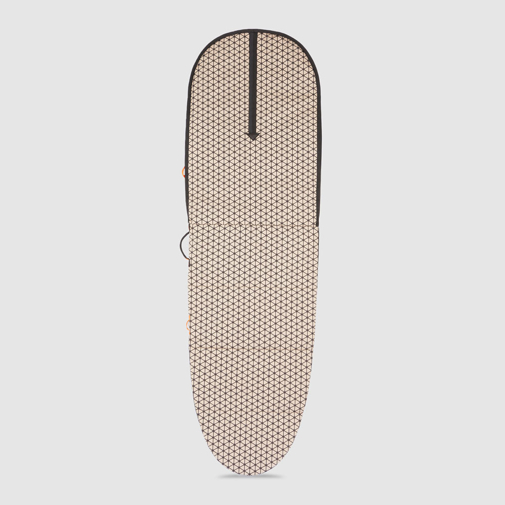 Expandable bag for surfboard made from 40% recycled material. PIQUADRO Beige