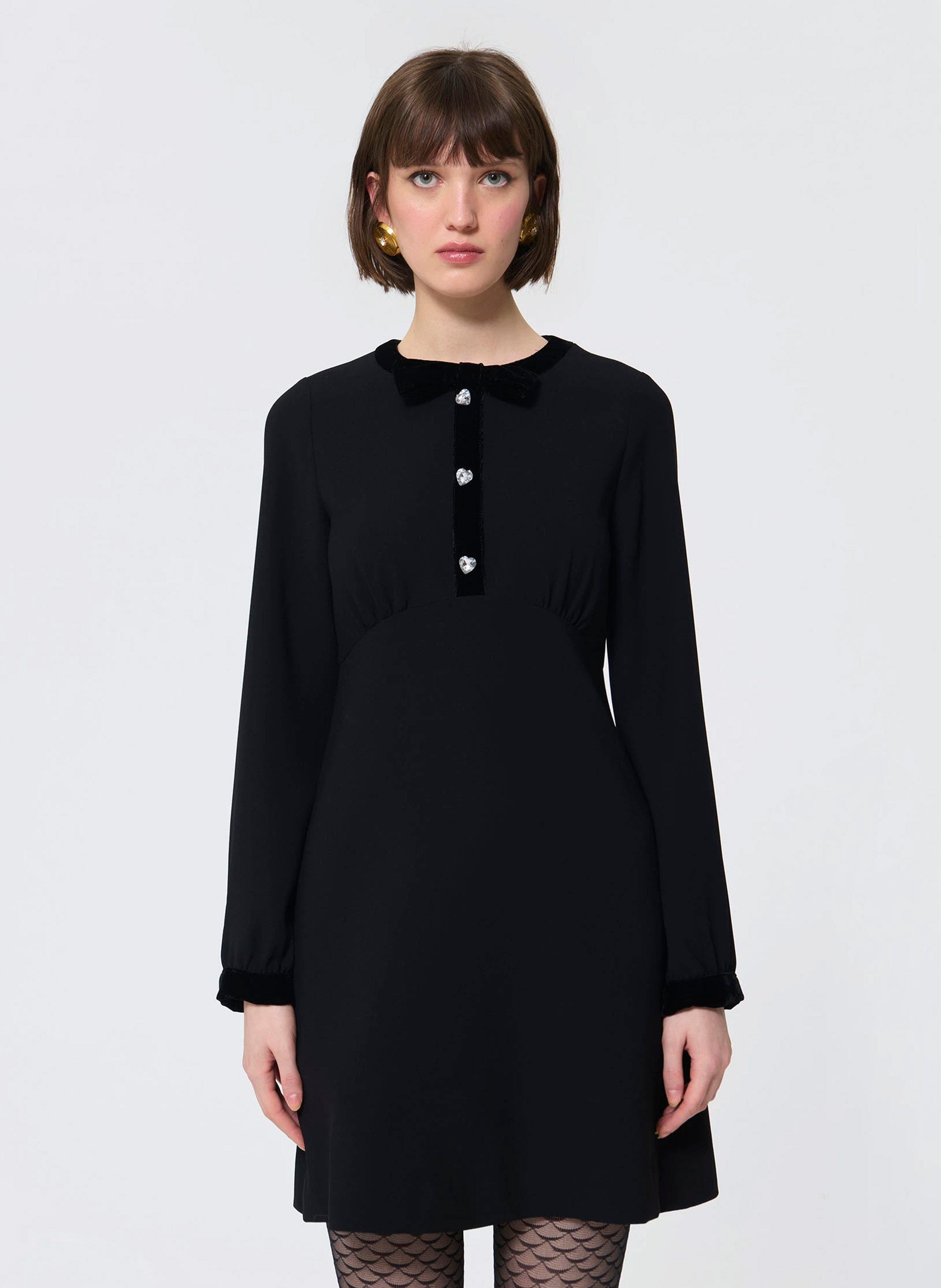 Abito corto scollo tondo TARA JARMON Nero