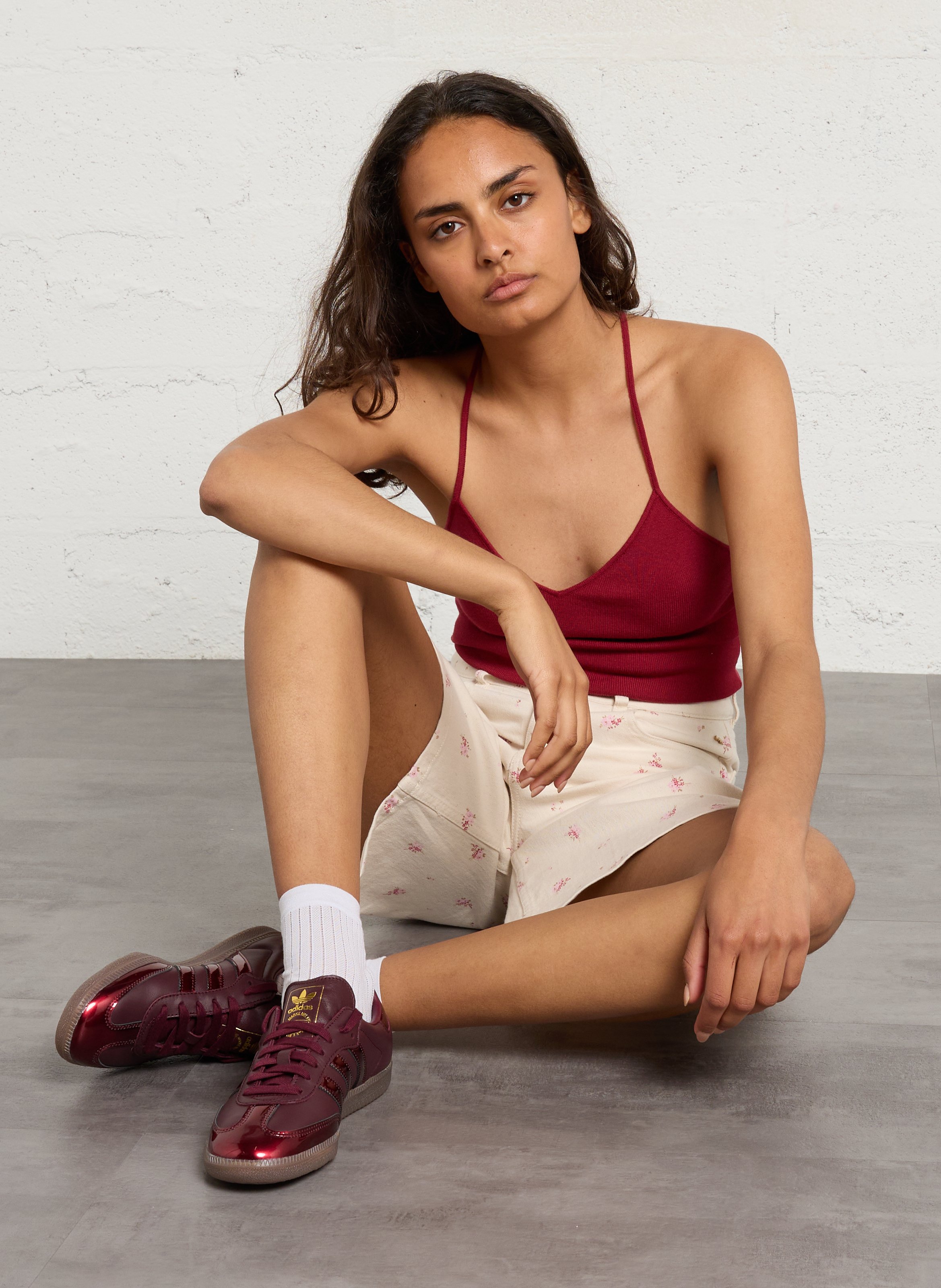 Niedrige Leder-Sneaker im Metallic-Look ADIDAS Rot