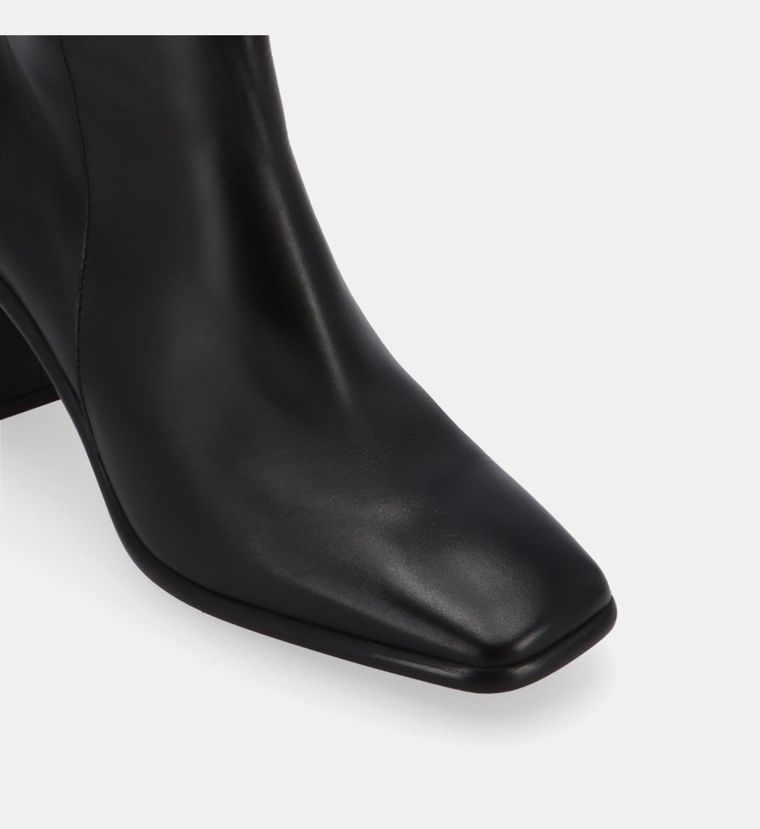 Heeled leather ankle boots ALOHAS Black