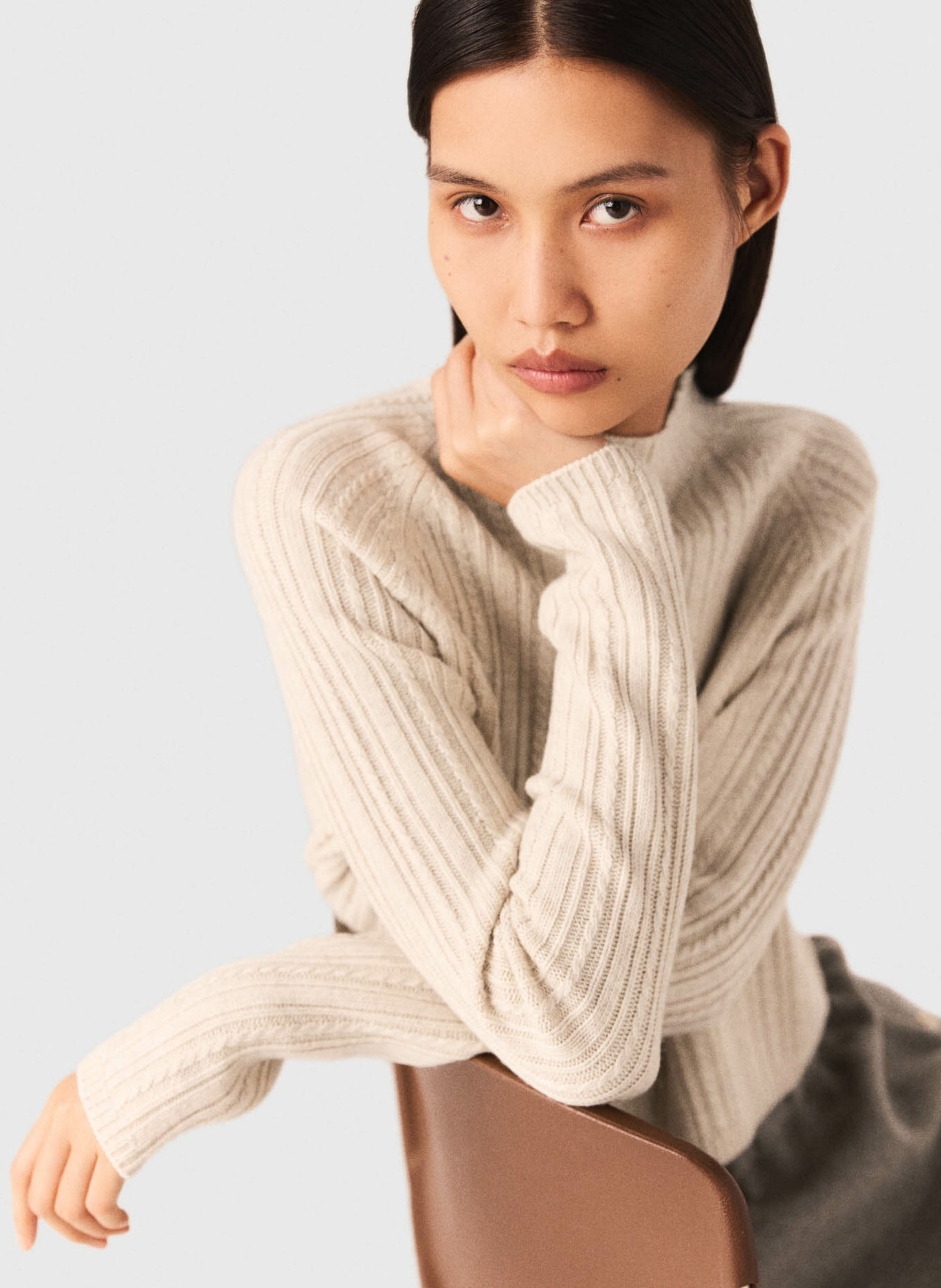 Rechte coltrui van wol en kasjmier MAJE Beige