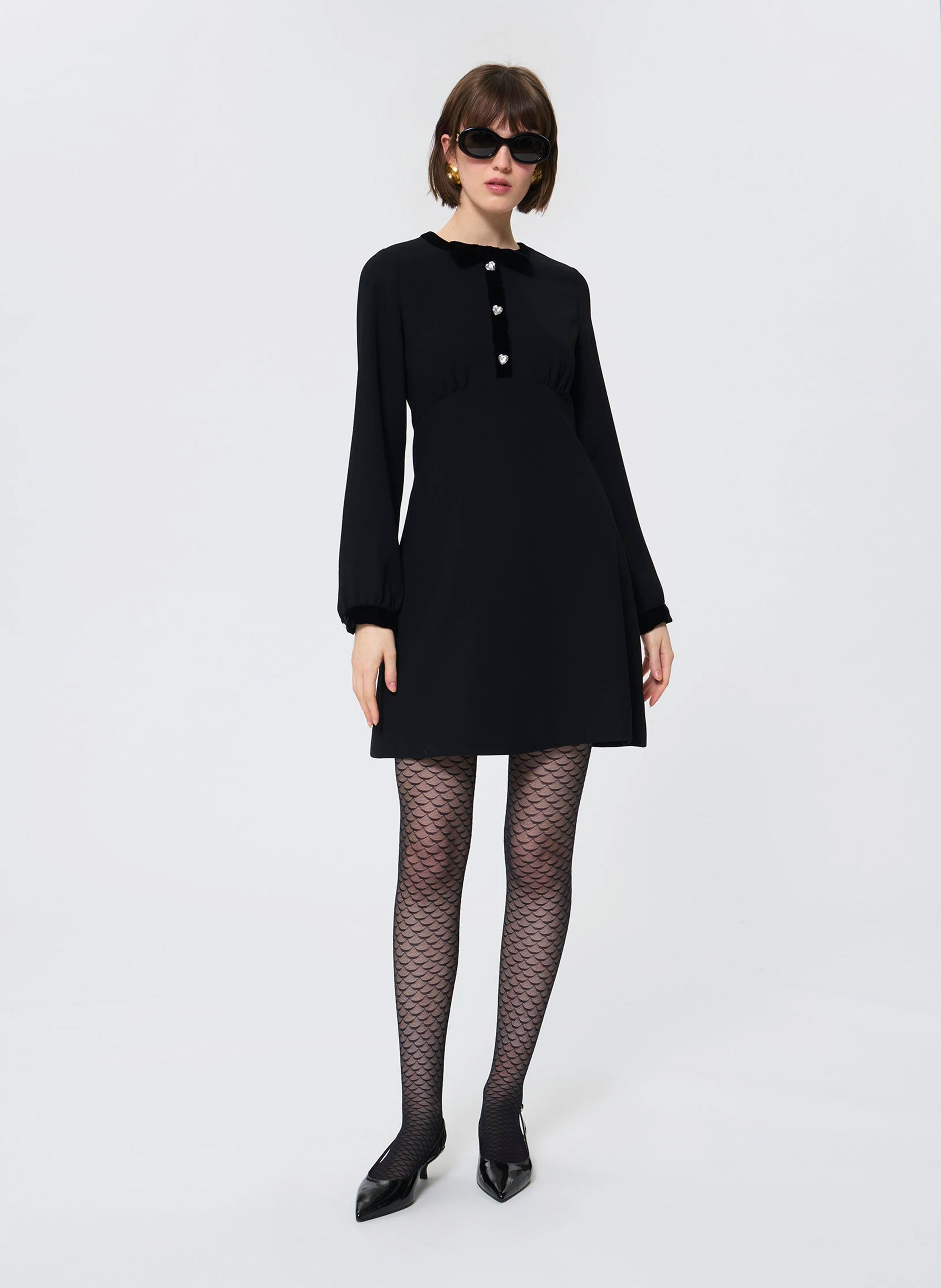 Abito corto scollo tondo TARA JARMON Nero