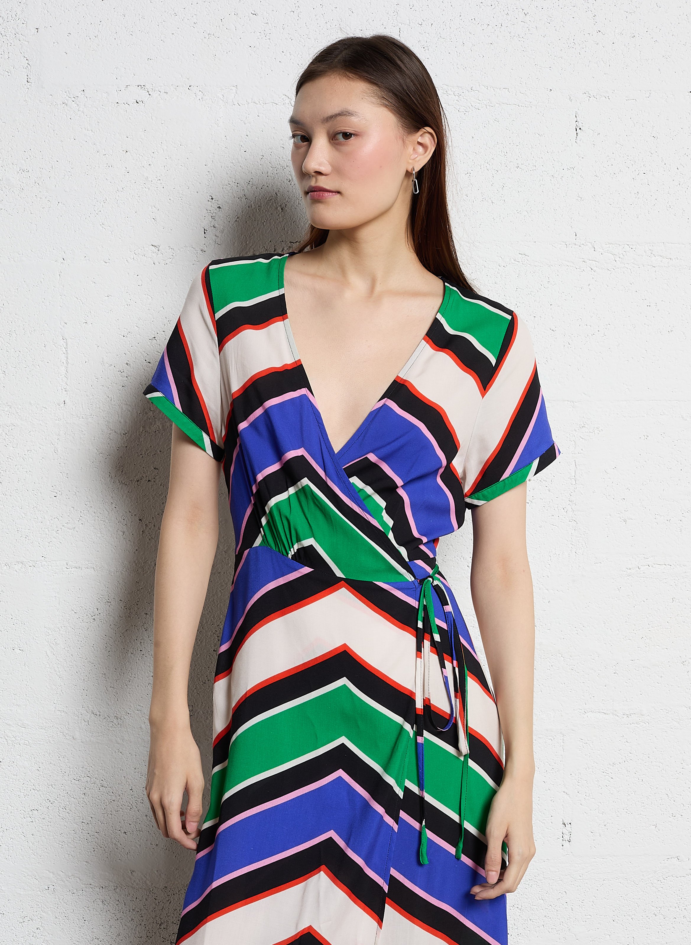 Halflange jurk met V-hals LA PETITE ETOILE Veelkleurig