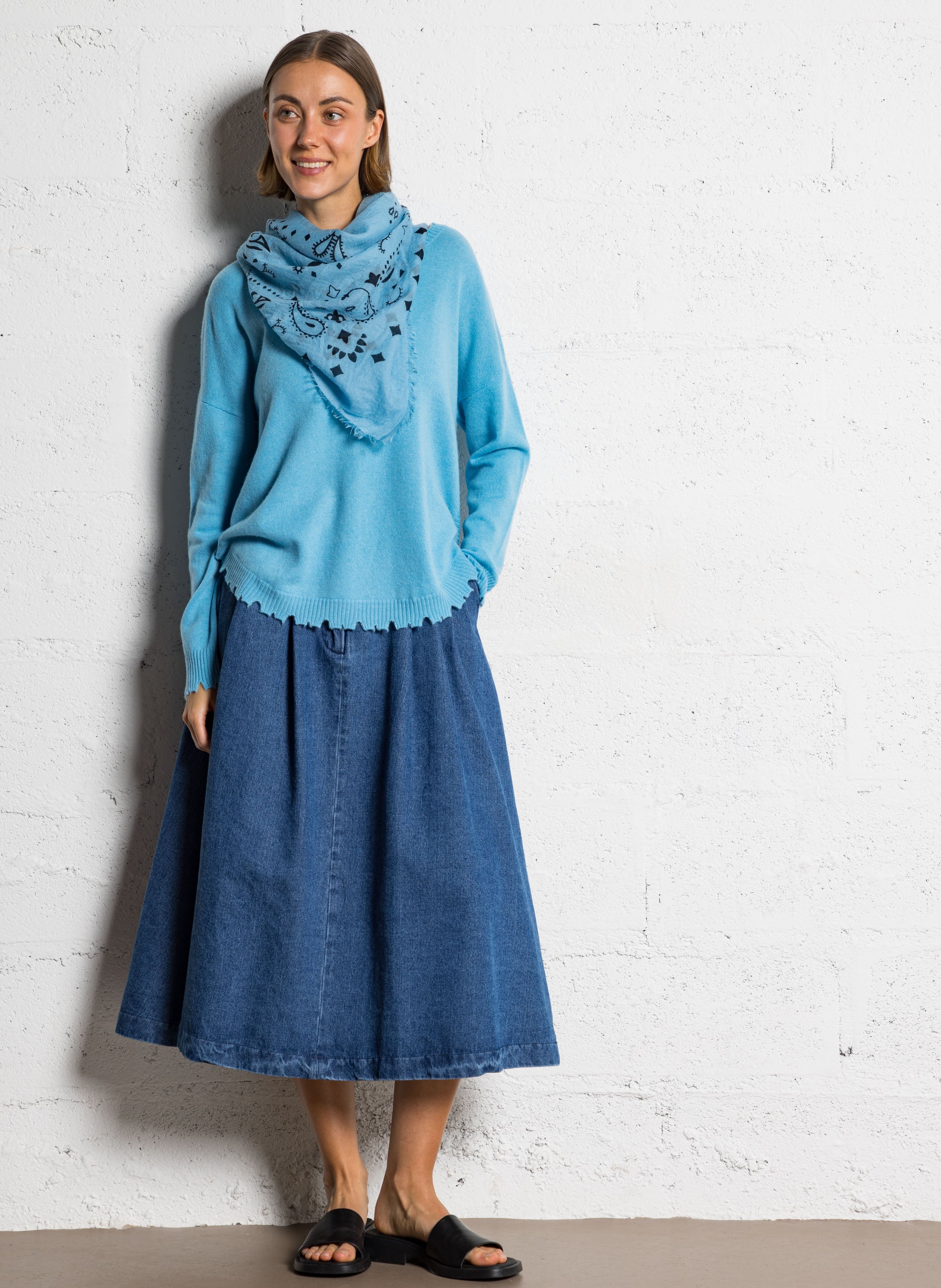 Tuch aus Kaschmir-Voile mit Print Blau