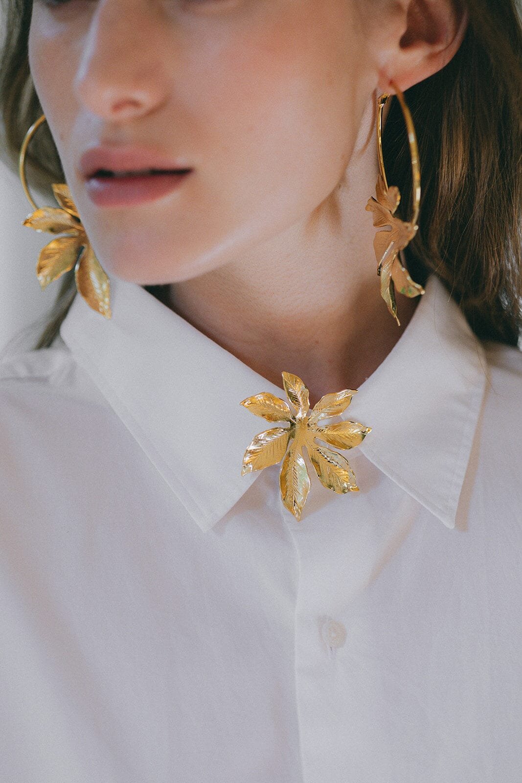 HESPÉRIS - fine gold-plated flower brooch MONSIEUR SIMONE Golden