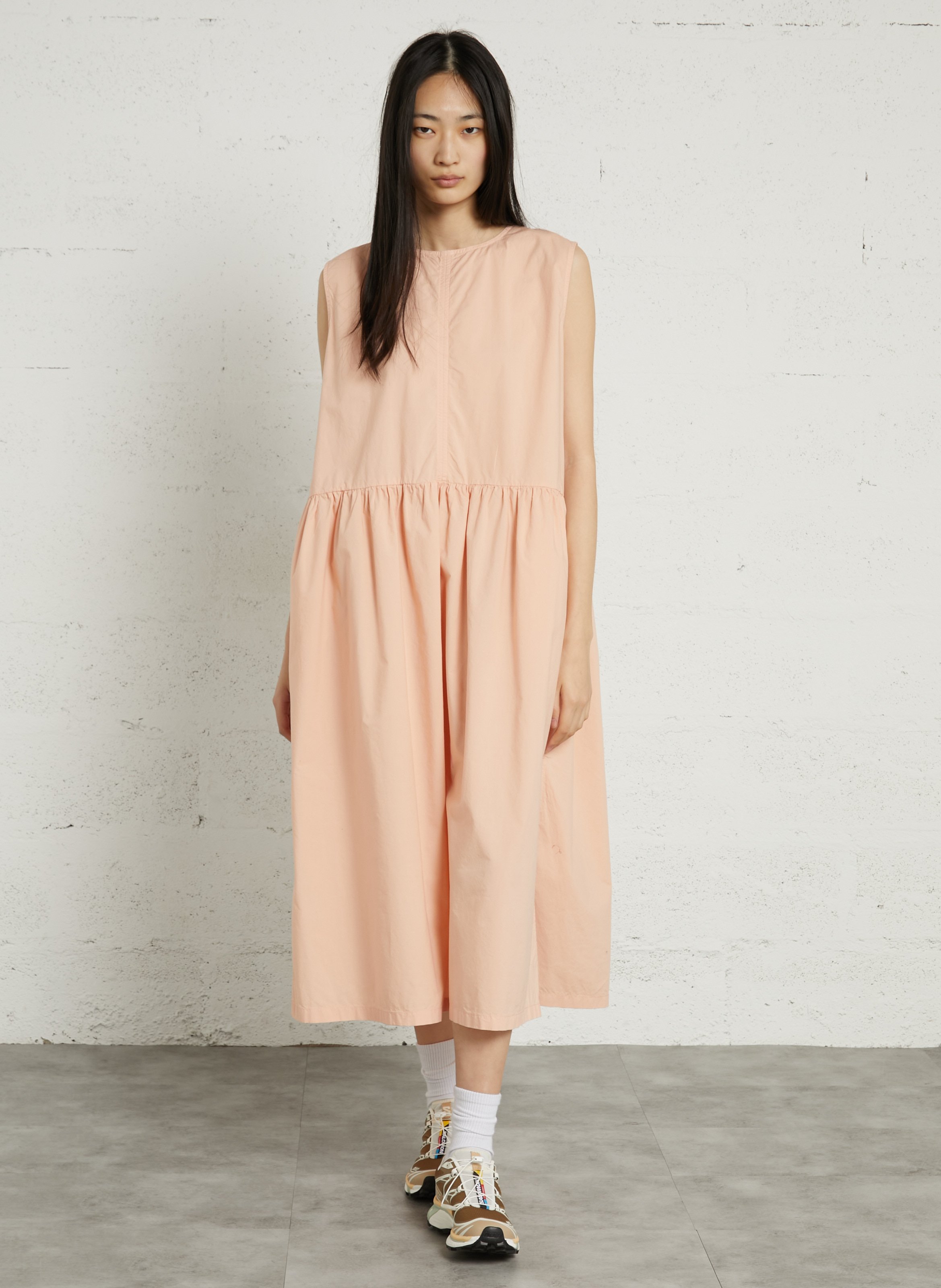 Midi-Ärmelloses Kleid in weiter Passform RUE DE TOKYO Rosa