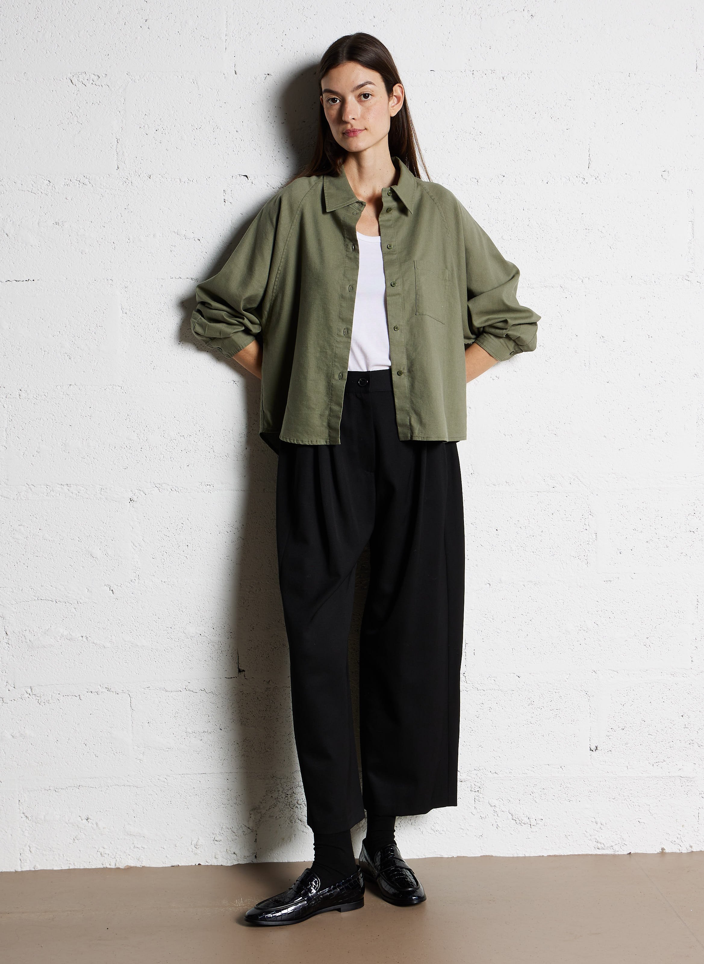 Chemise ample col classique en lin mélangé MASSCOB Kaki