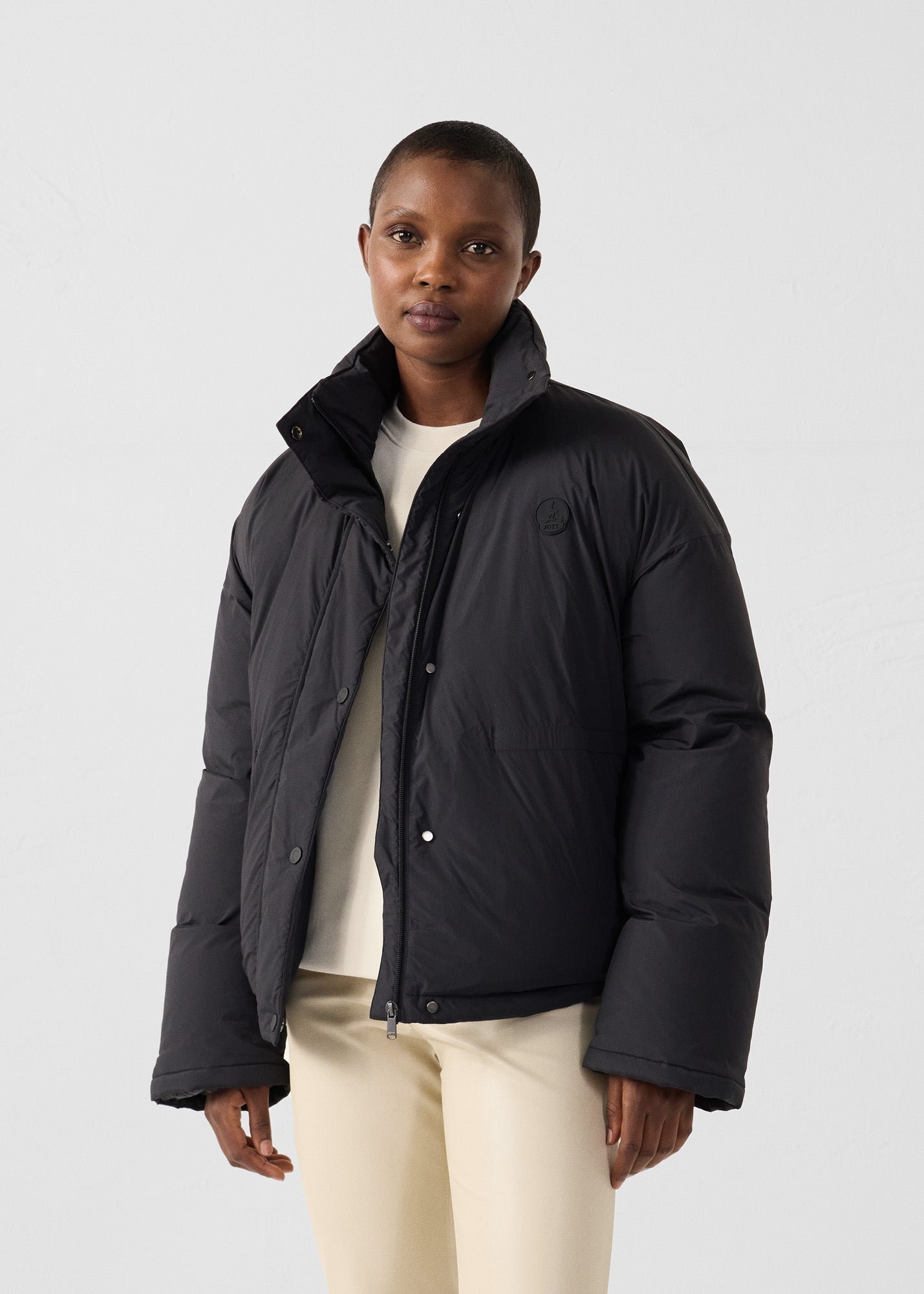 Extreme cold weather puffer jacket with removable scarf Claude JOTT Black