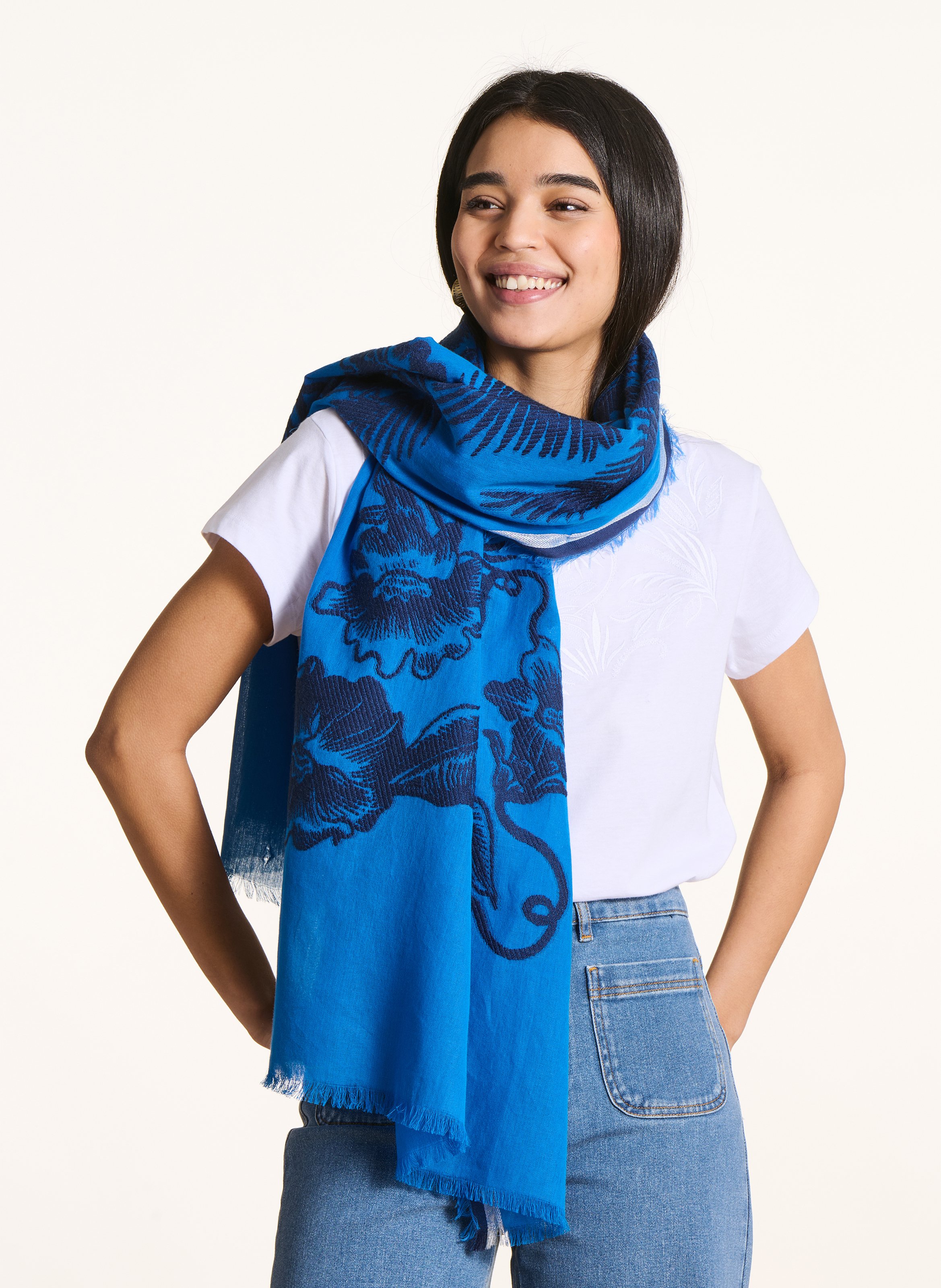 Tuch aus Baumwoll-Mix mit Jacquard-Motiv LA FEE MARABOUTEE Blau