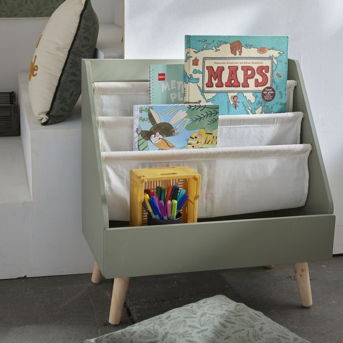 Kids' bookshelf in MDF FACTORY Green