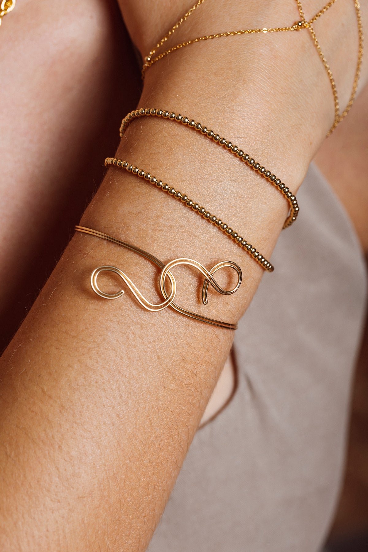 Mina bangle YAY Golden