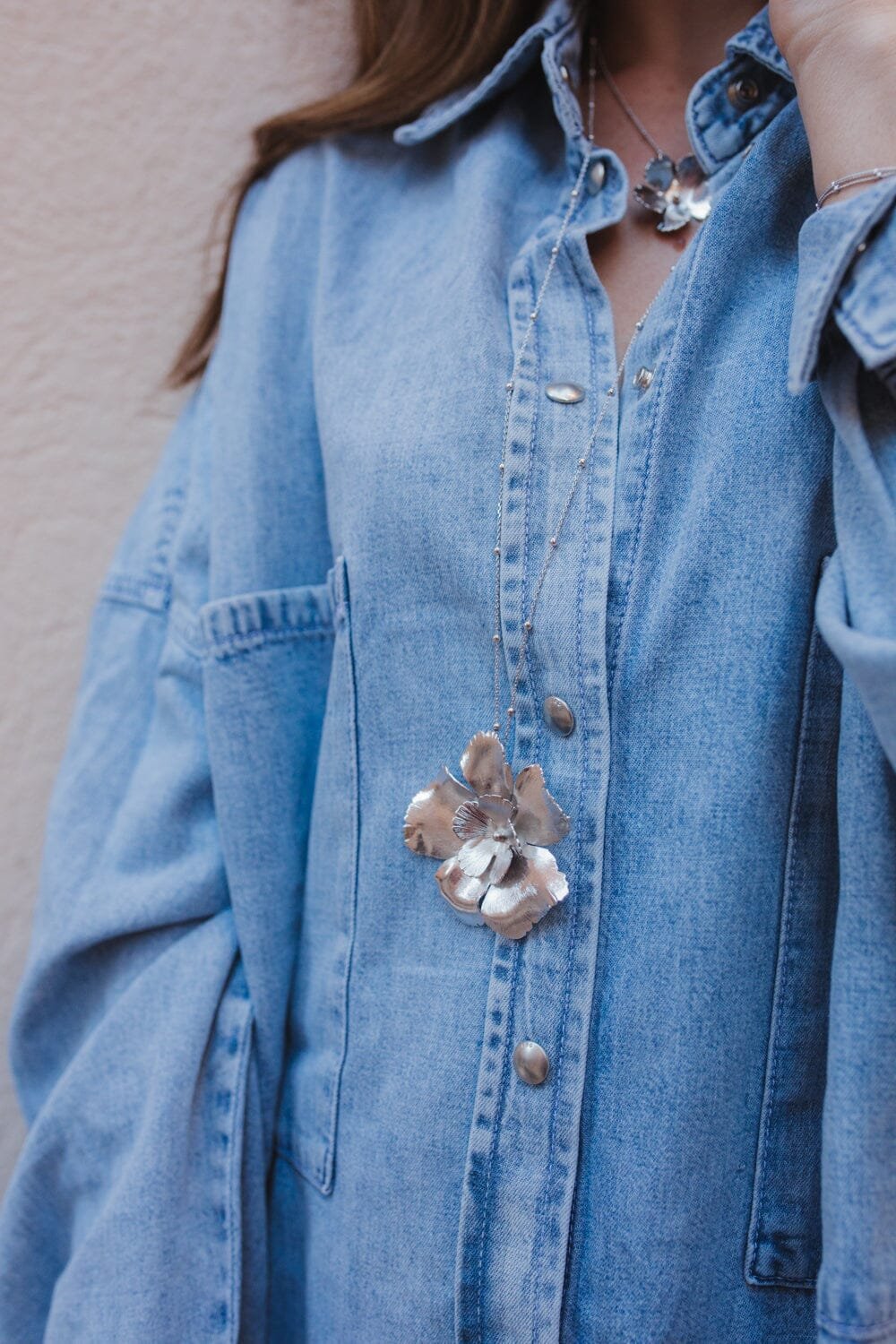 Long necklace with gold-plated flowers MONSIEUR SIMONE Silver