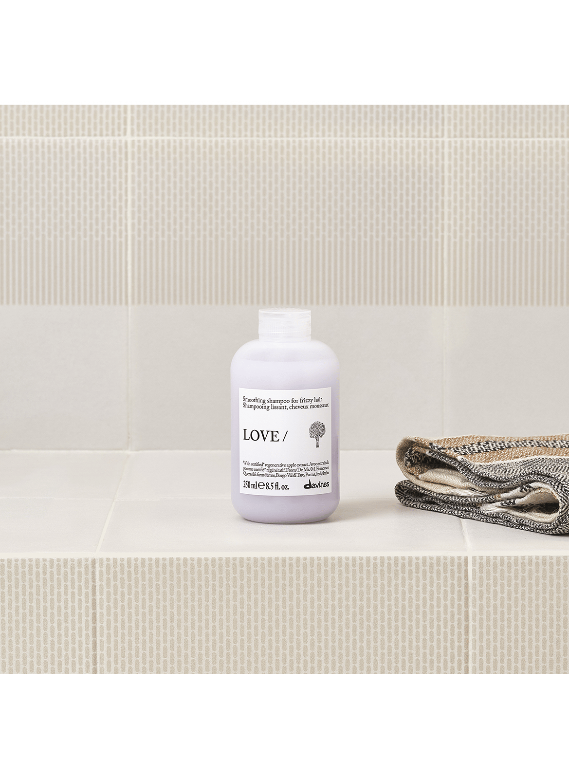 Shampoo LOVE SMOOTHING DAVINES No color