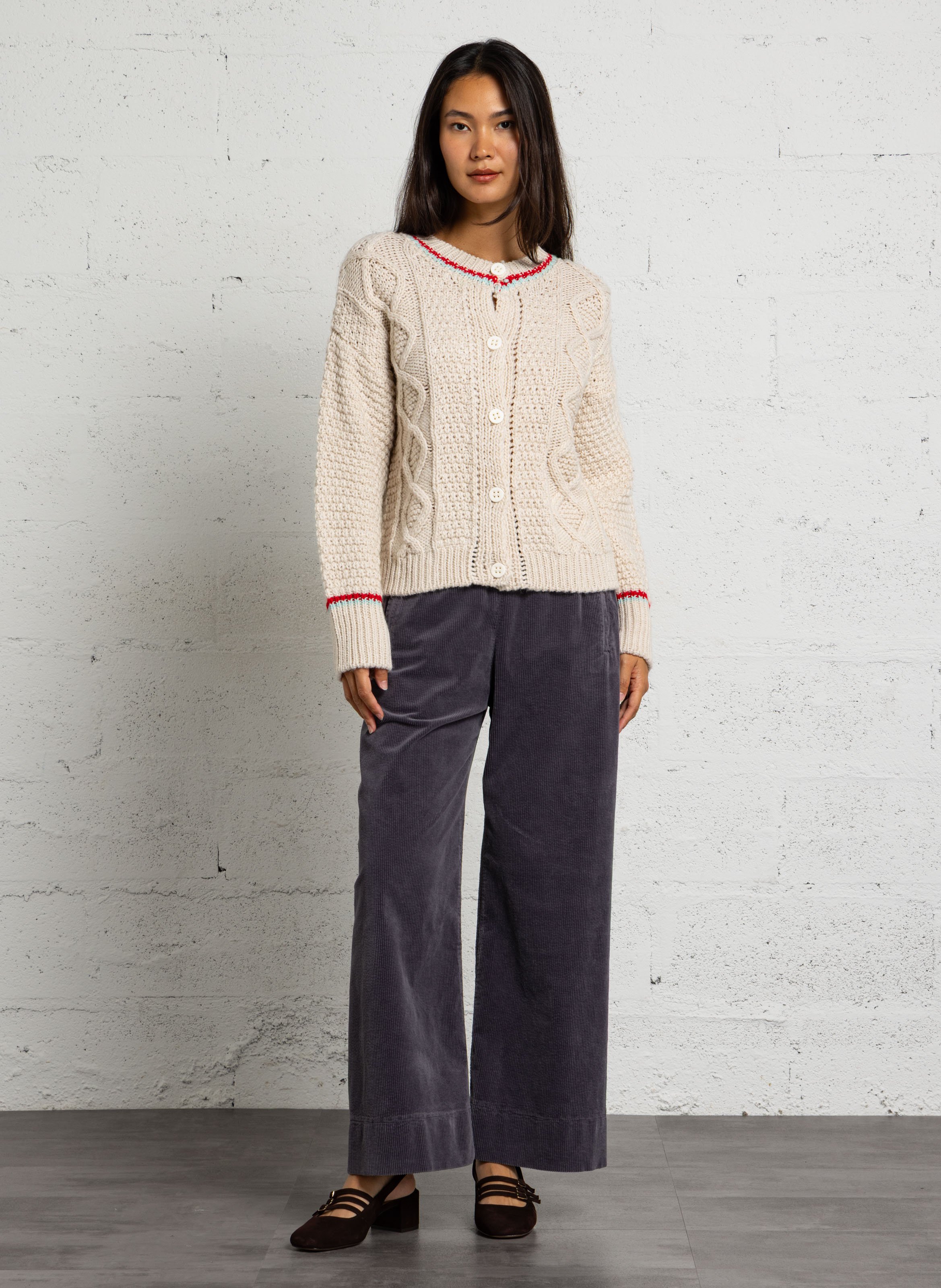 Gerader Rundhals-Cardigan DR BLOOM Beige