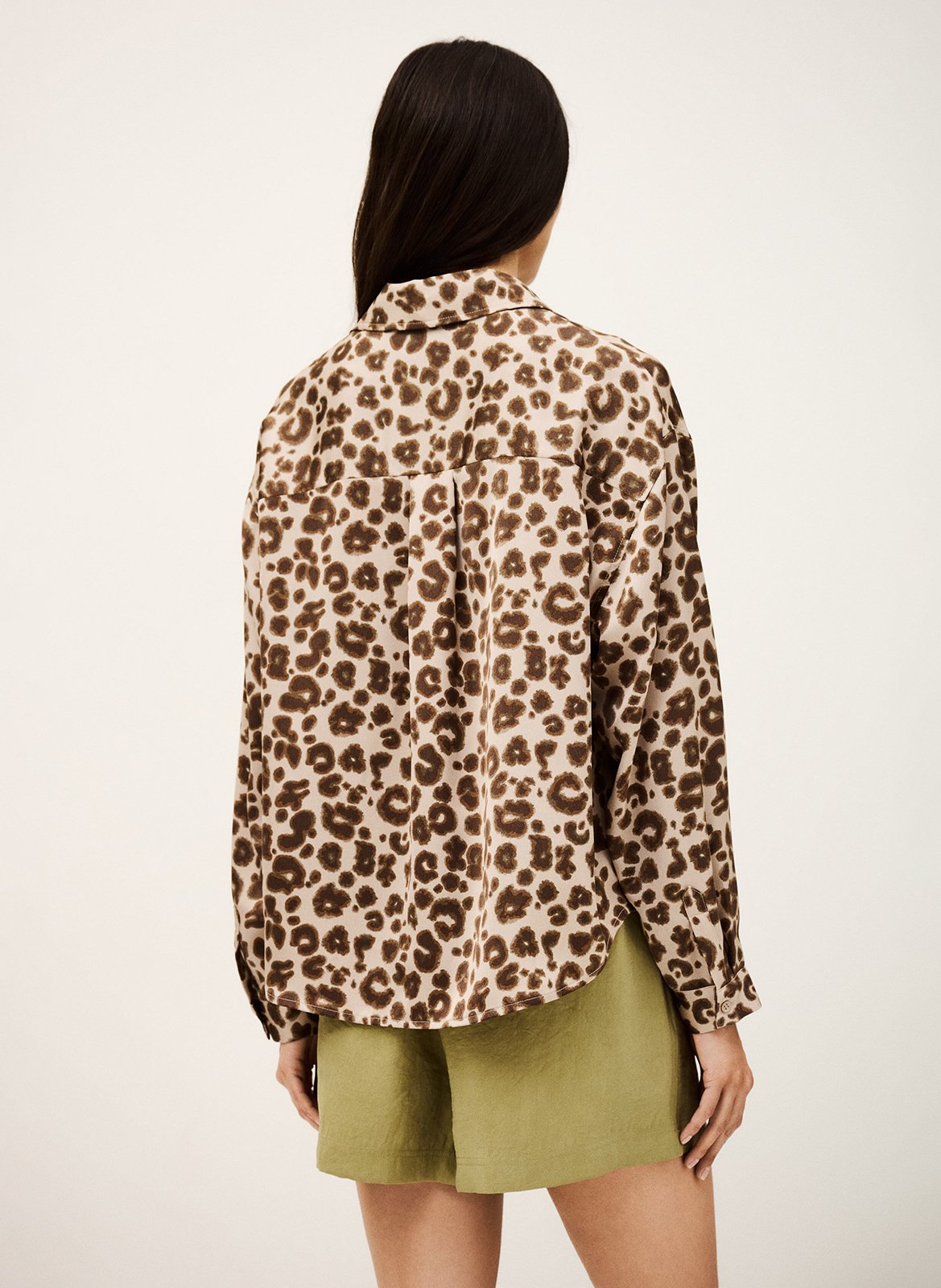 Overhemd met klassieke kraag en luipaardprint BA&SH Beige