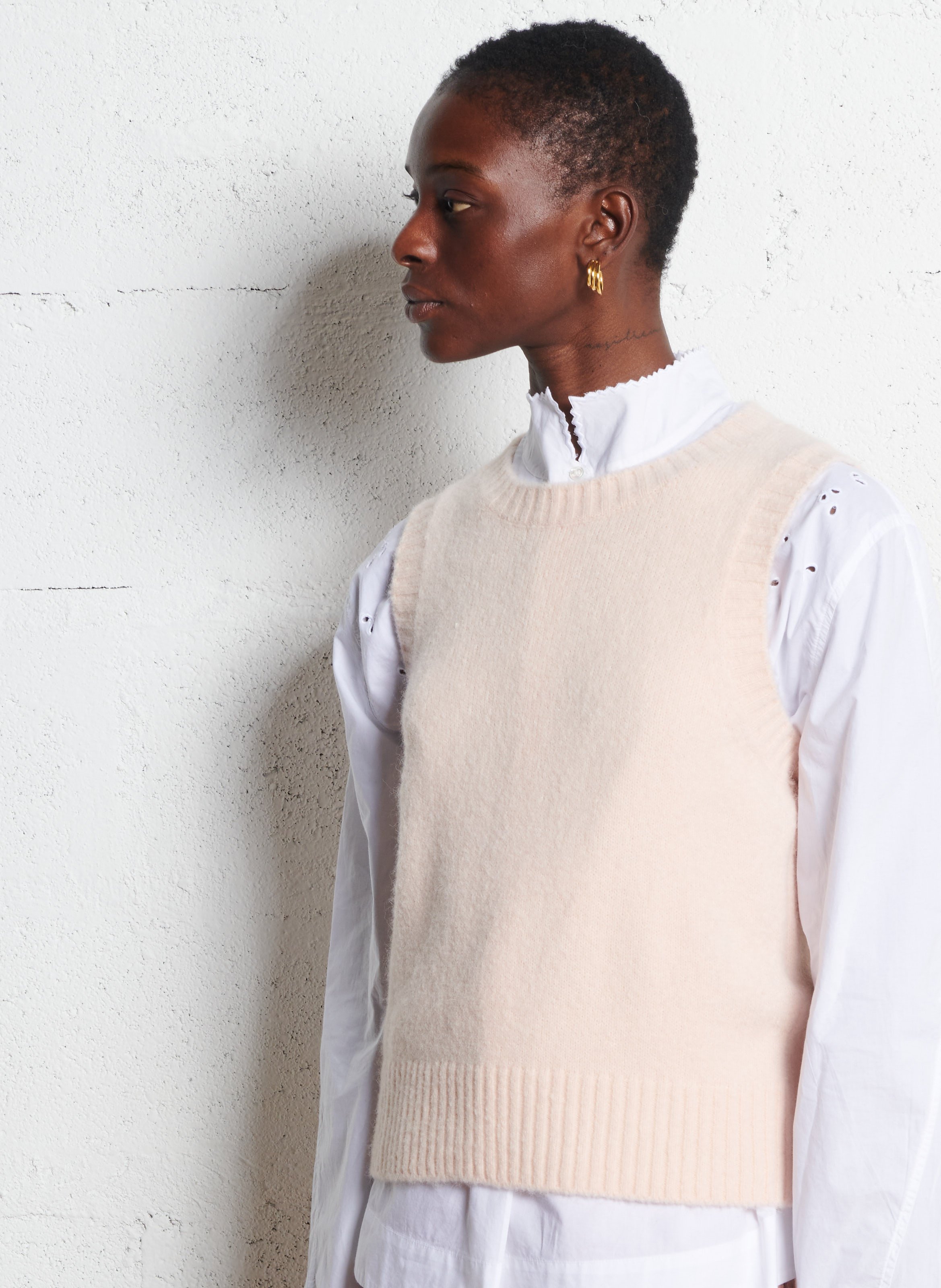 Pull droit sans manche col rond SOEUR Rose