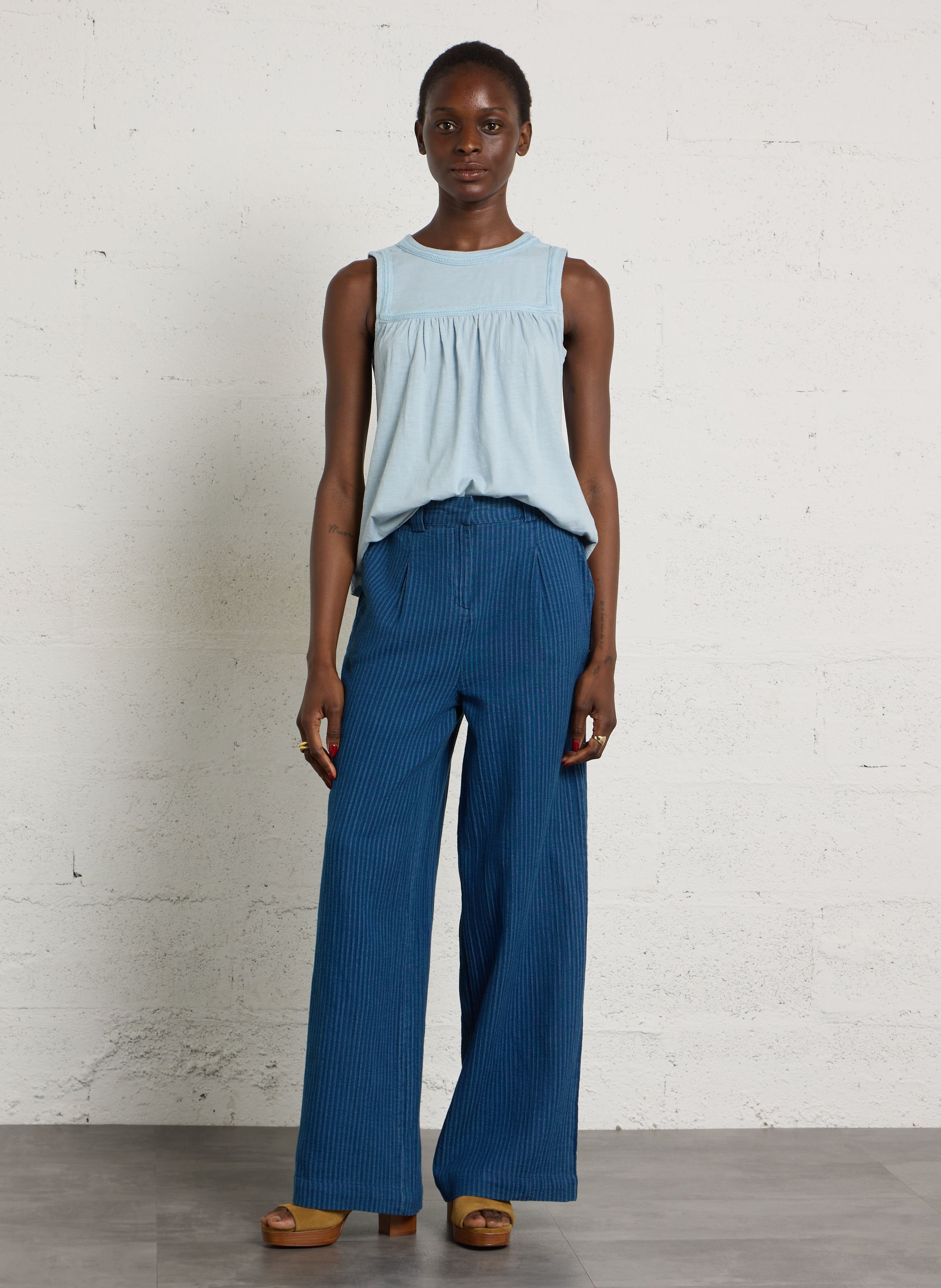 Katoenen blouse met ronde hals MAISON 123 Blauw