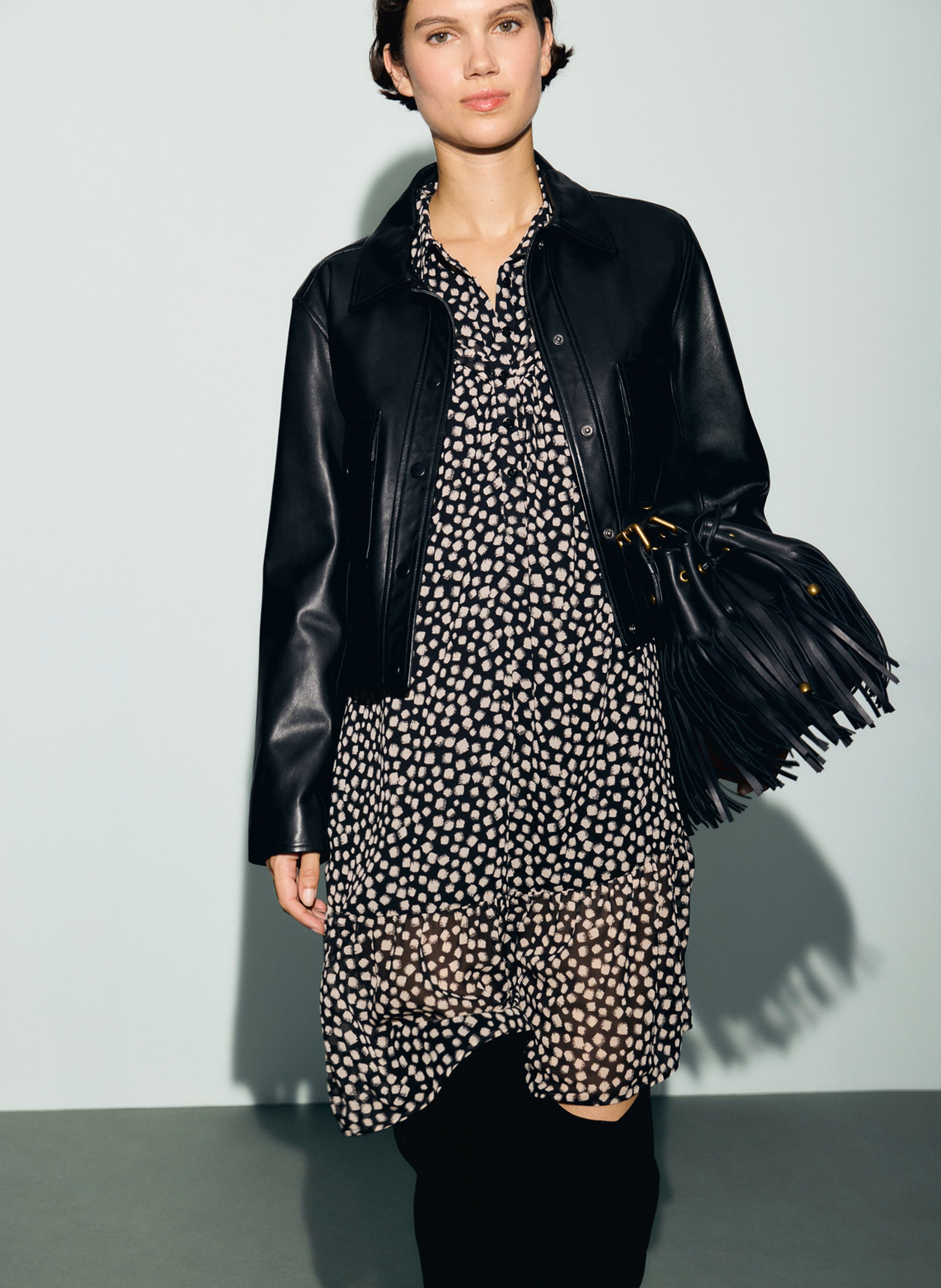 Kurzes, gerade geschnittenes Kleid mit Polka-Dot-Muster GERARD DAREL Schwarz