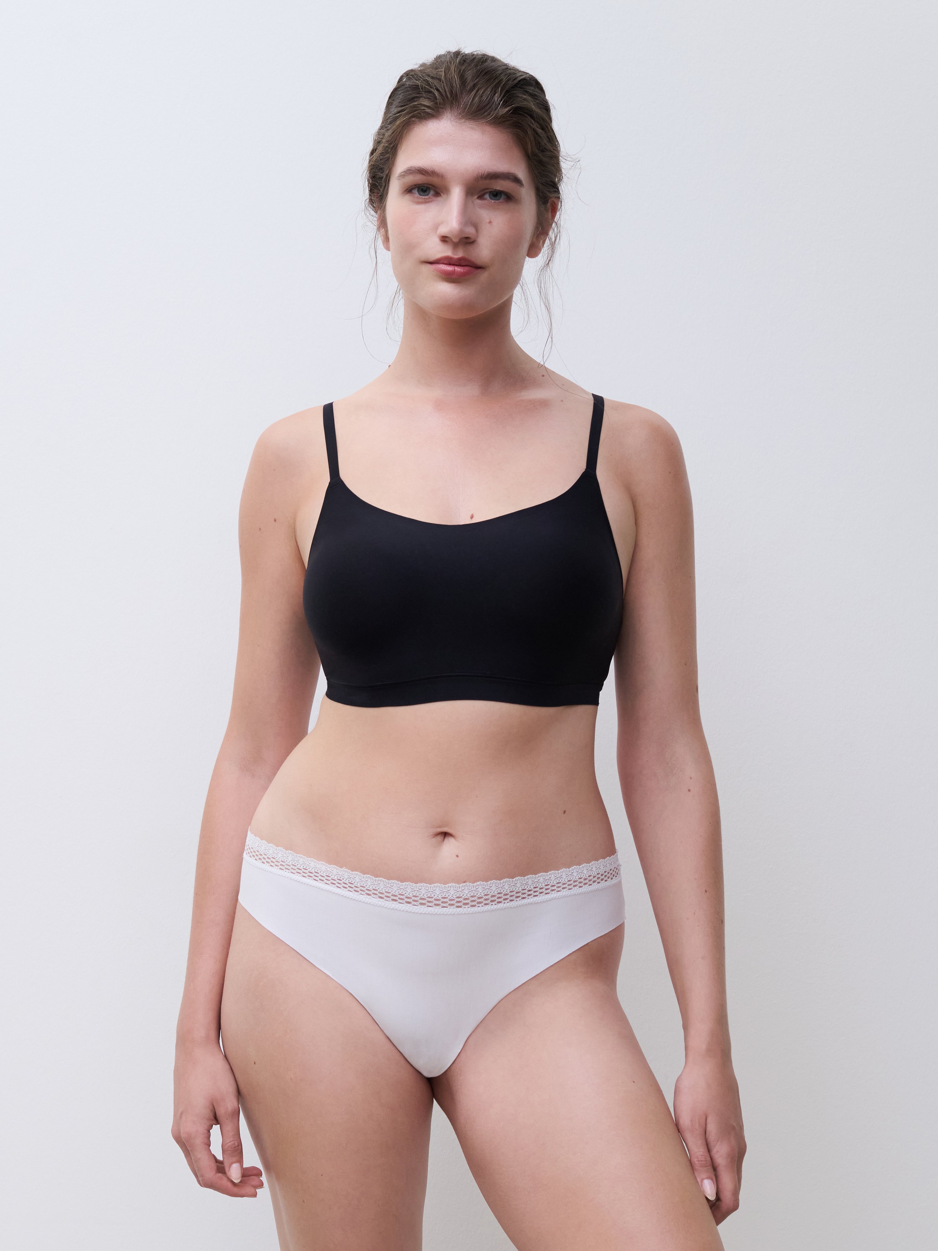 Cotton tanga CHANTELLE White