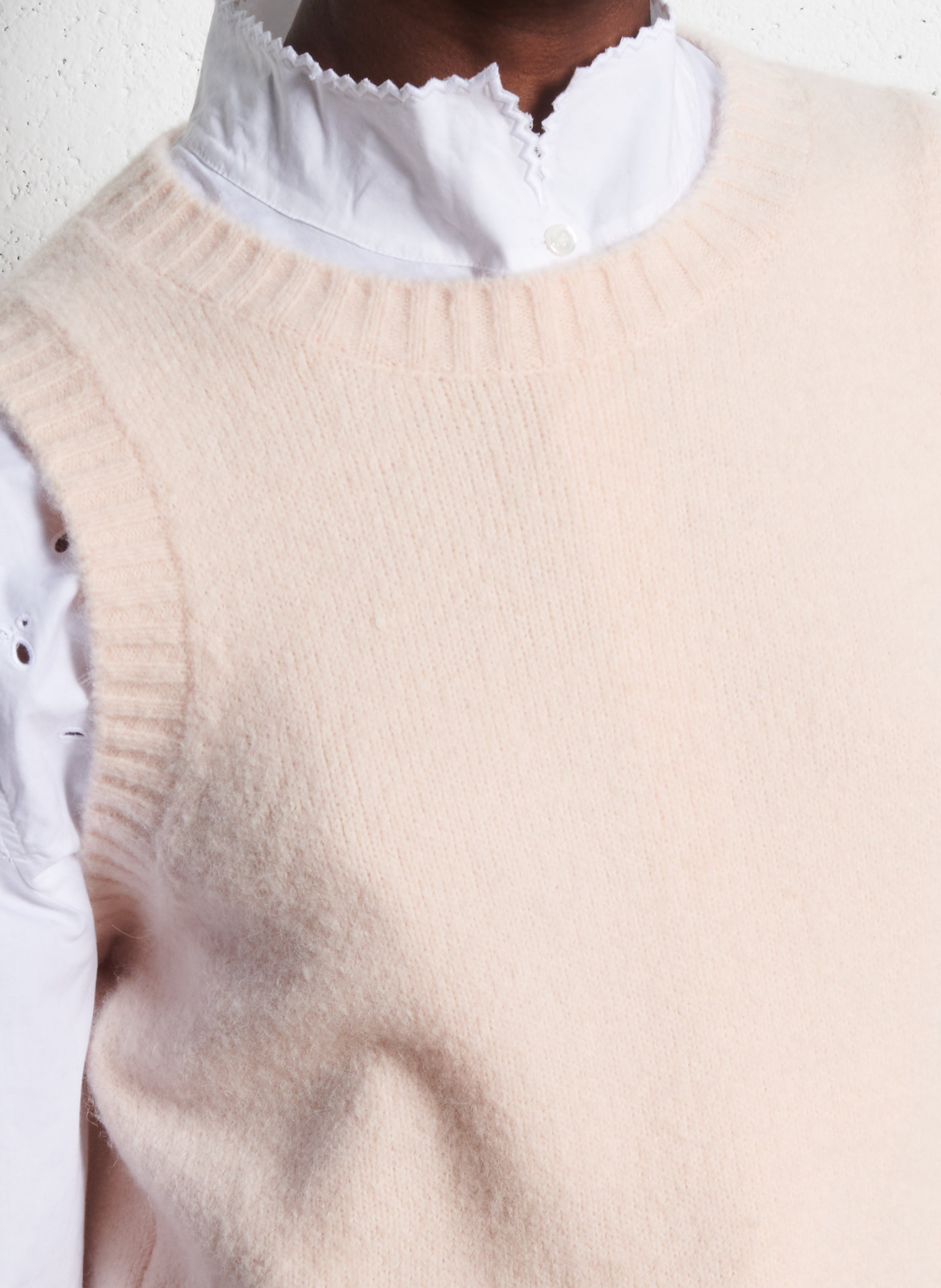 Pull droit sans manche col rond SOEUR Rose