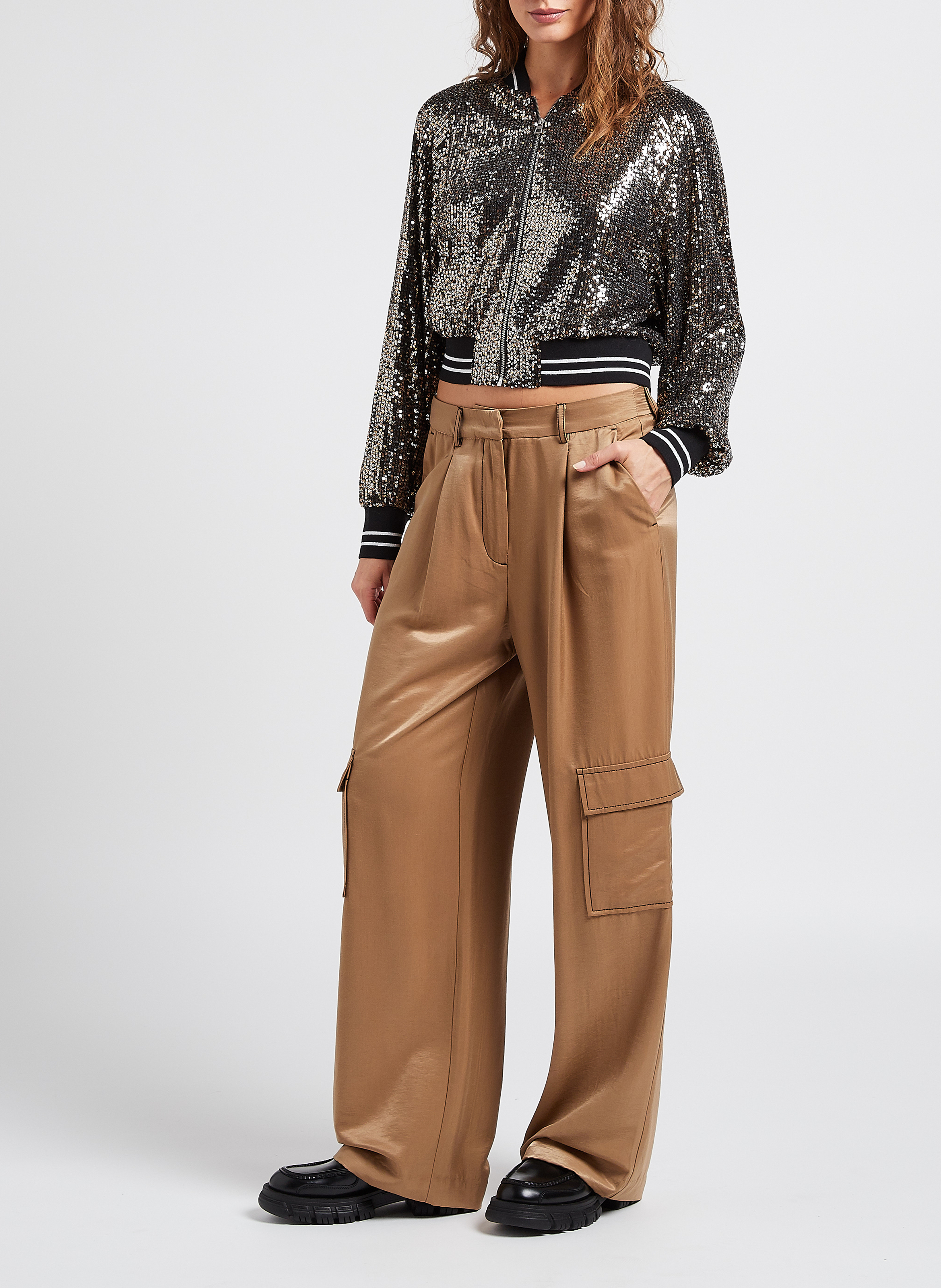 Weite, satinierte Hose OBJECT Braun