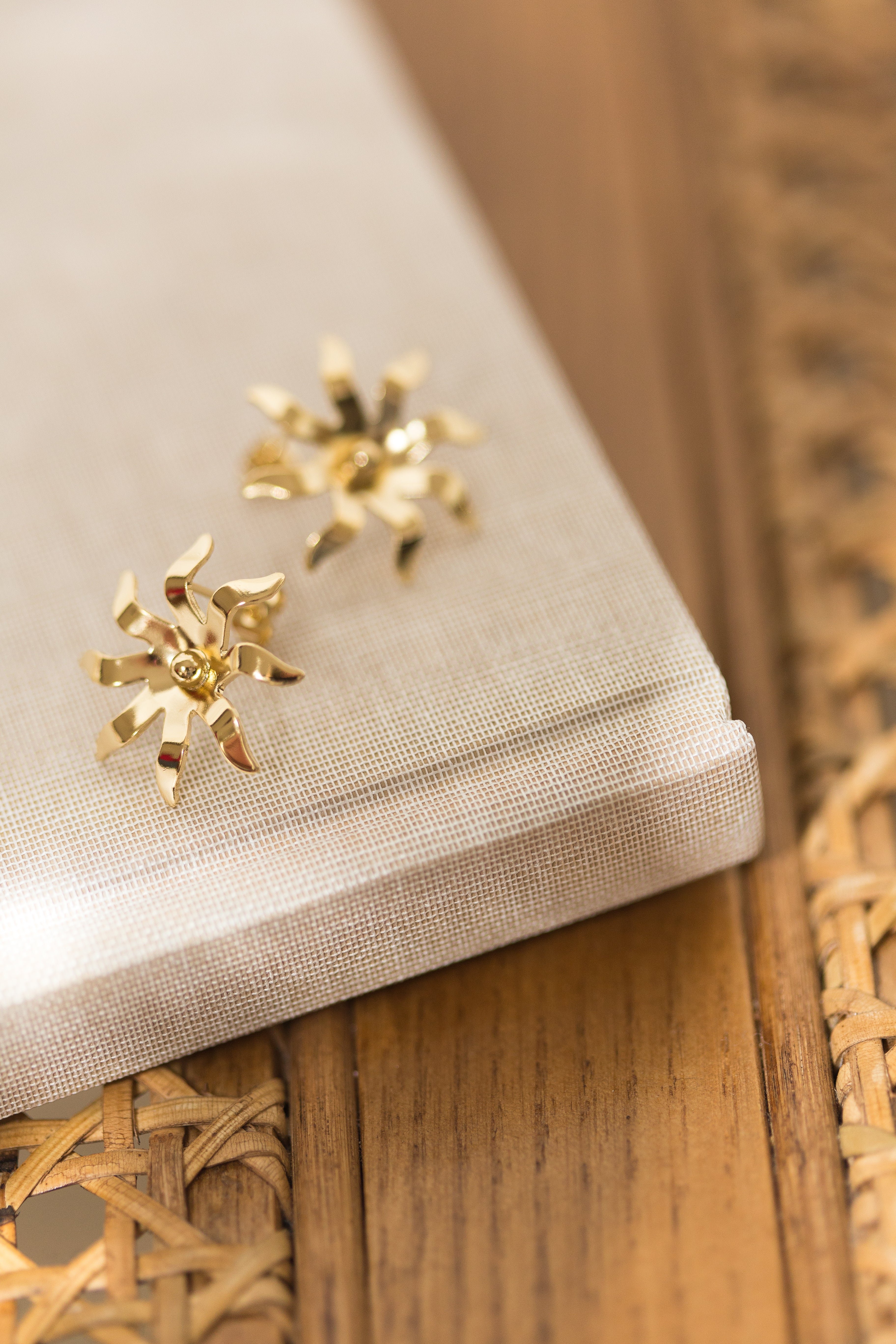 Sunburst Silver-Plated Stud Earrings MONSIEUR SIMONE Golden