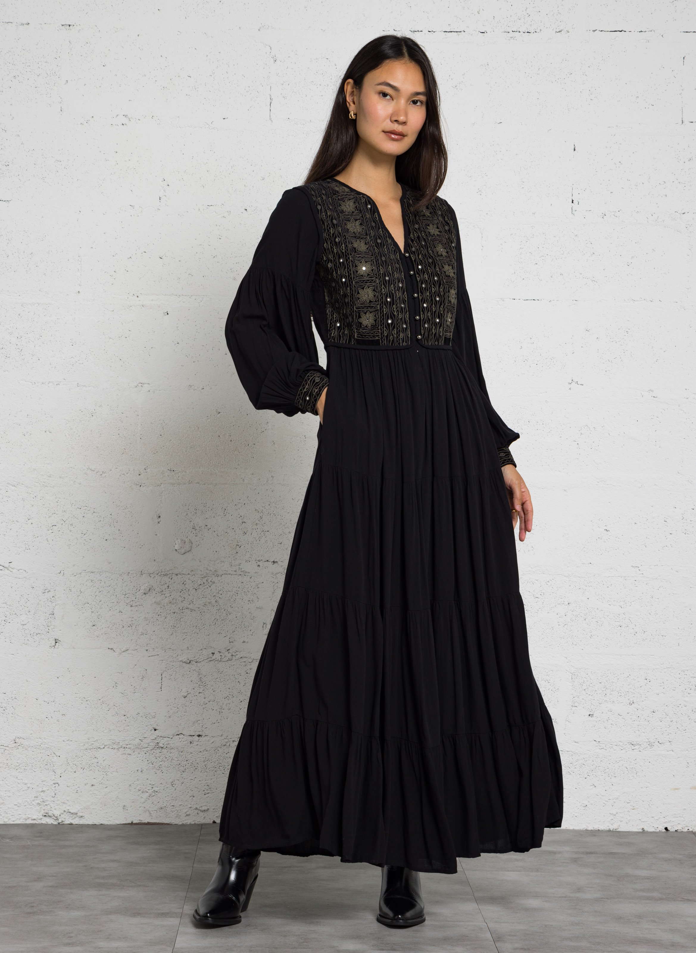 Robe longue ample brodée MAISON HOTEL Noir