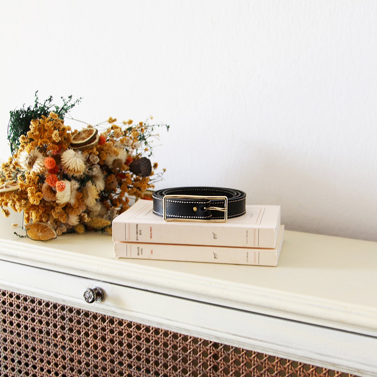 Vintage belt in suede and smooth leather Black