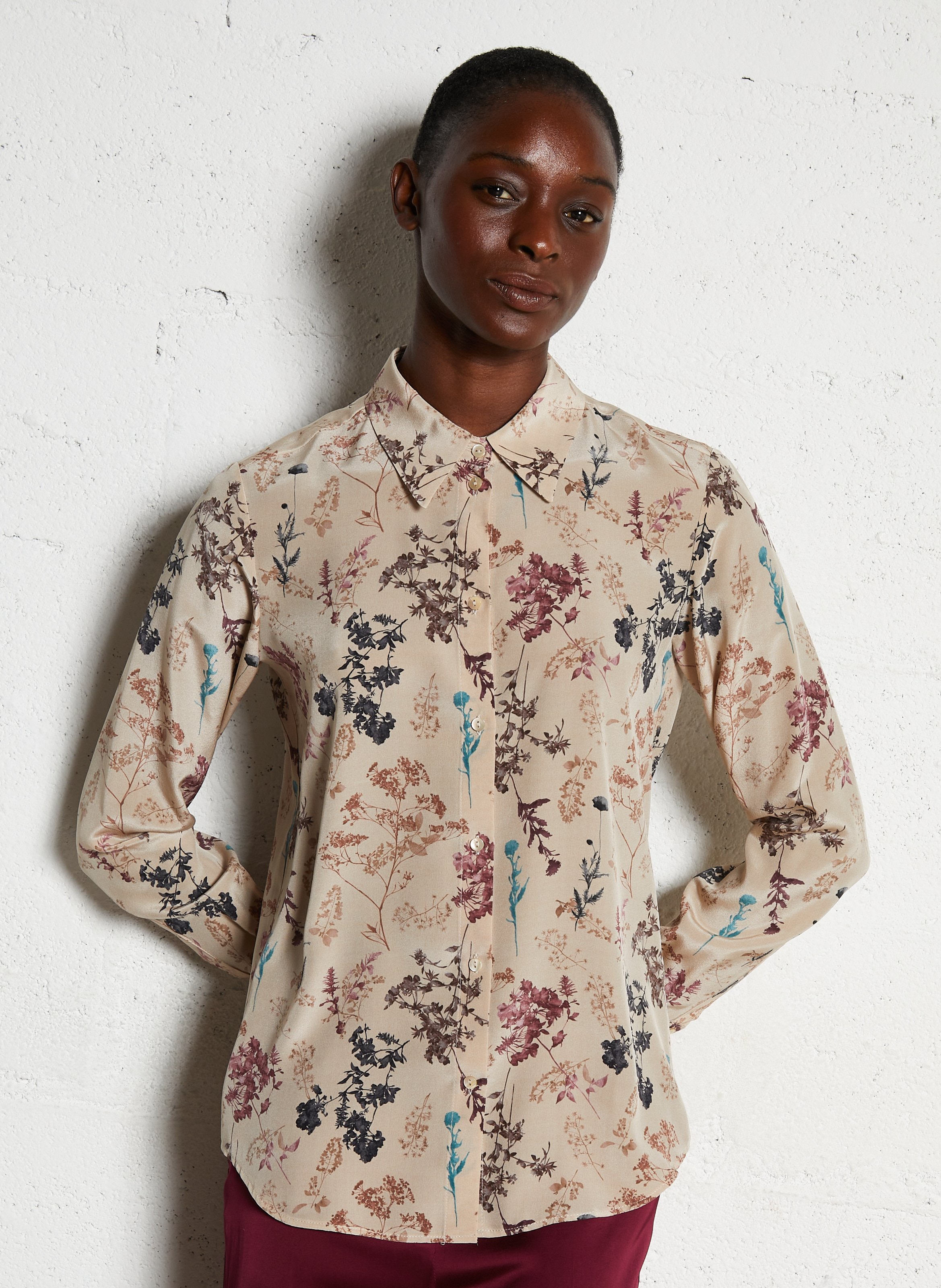 Chemise droite en soie MOMONI Beige