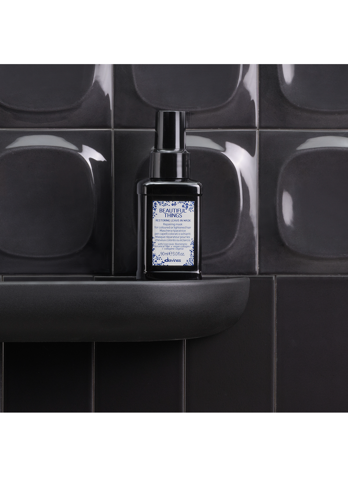 Restoring Leave-in Mask DAVINES No color