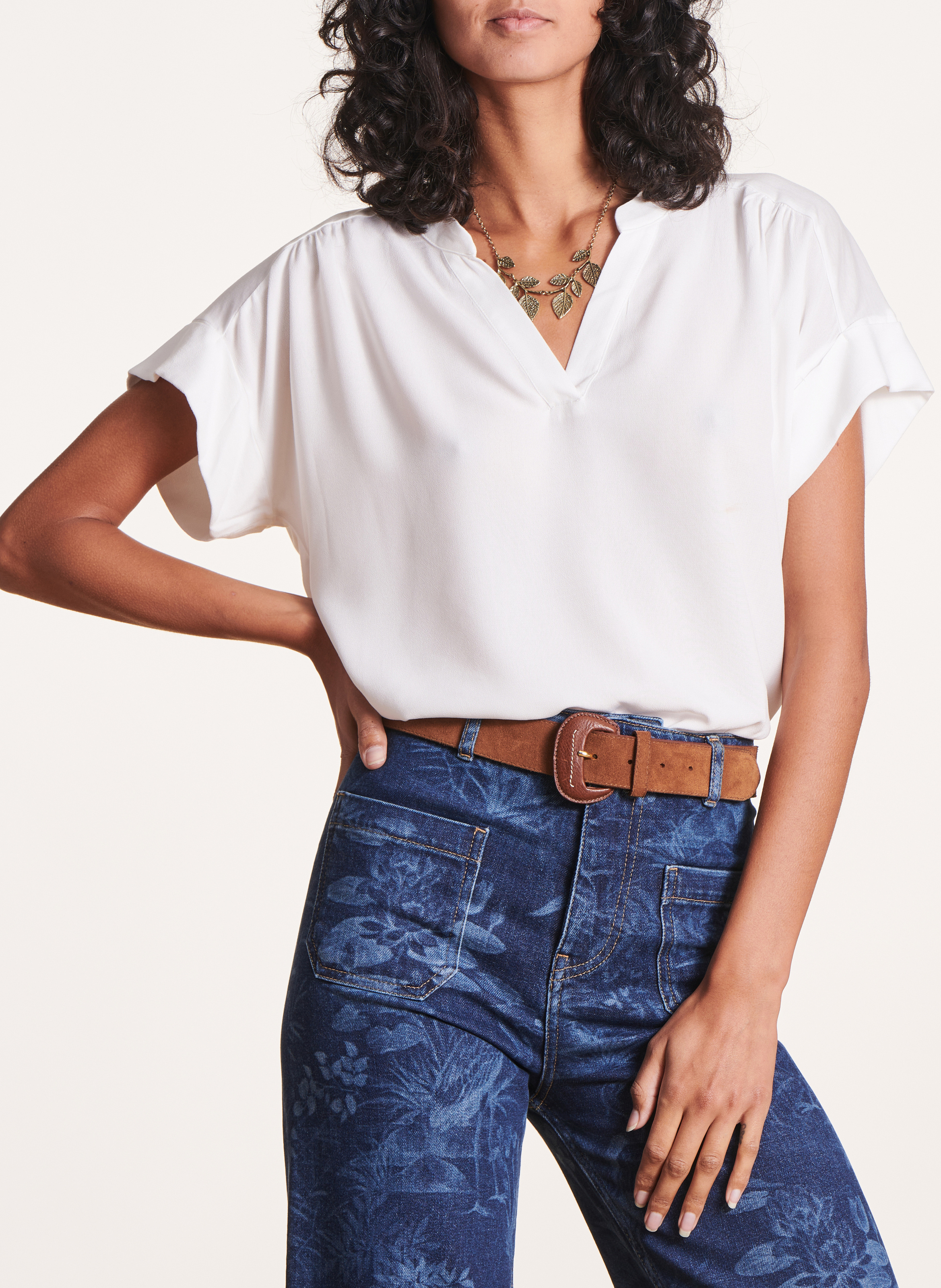 Tee-shirt ample col V bi-matières LA FEE MARABOUTEE Blanc