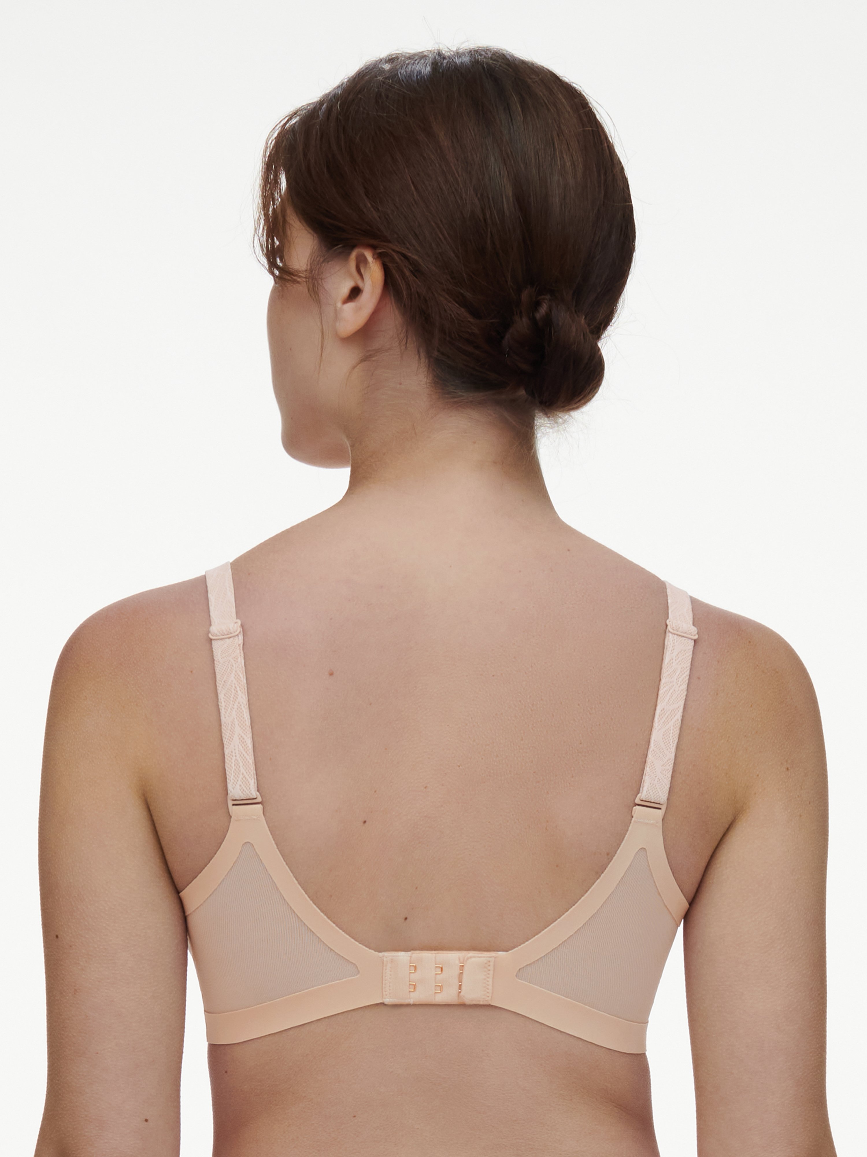 Moulded full-cup bra CHANTELLE Beige