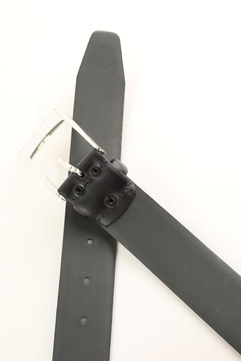 - Buckle closure. - Width: 3 cm.  BOSS - SECONDE MAIN Black