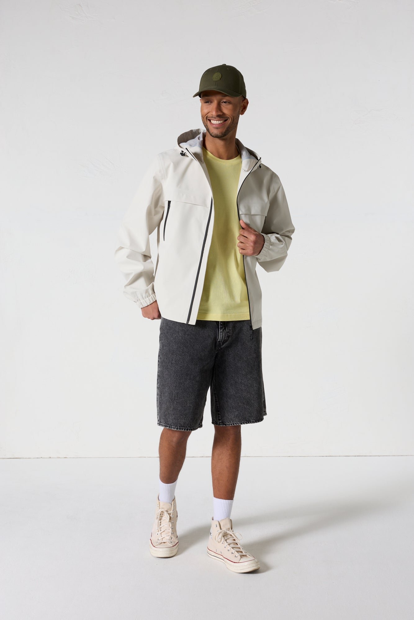 Hooded raincoat JOTT White
