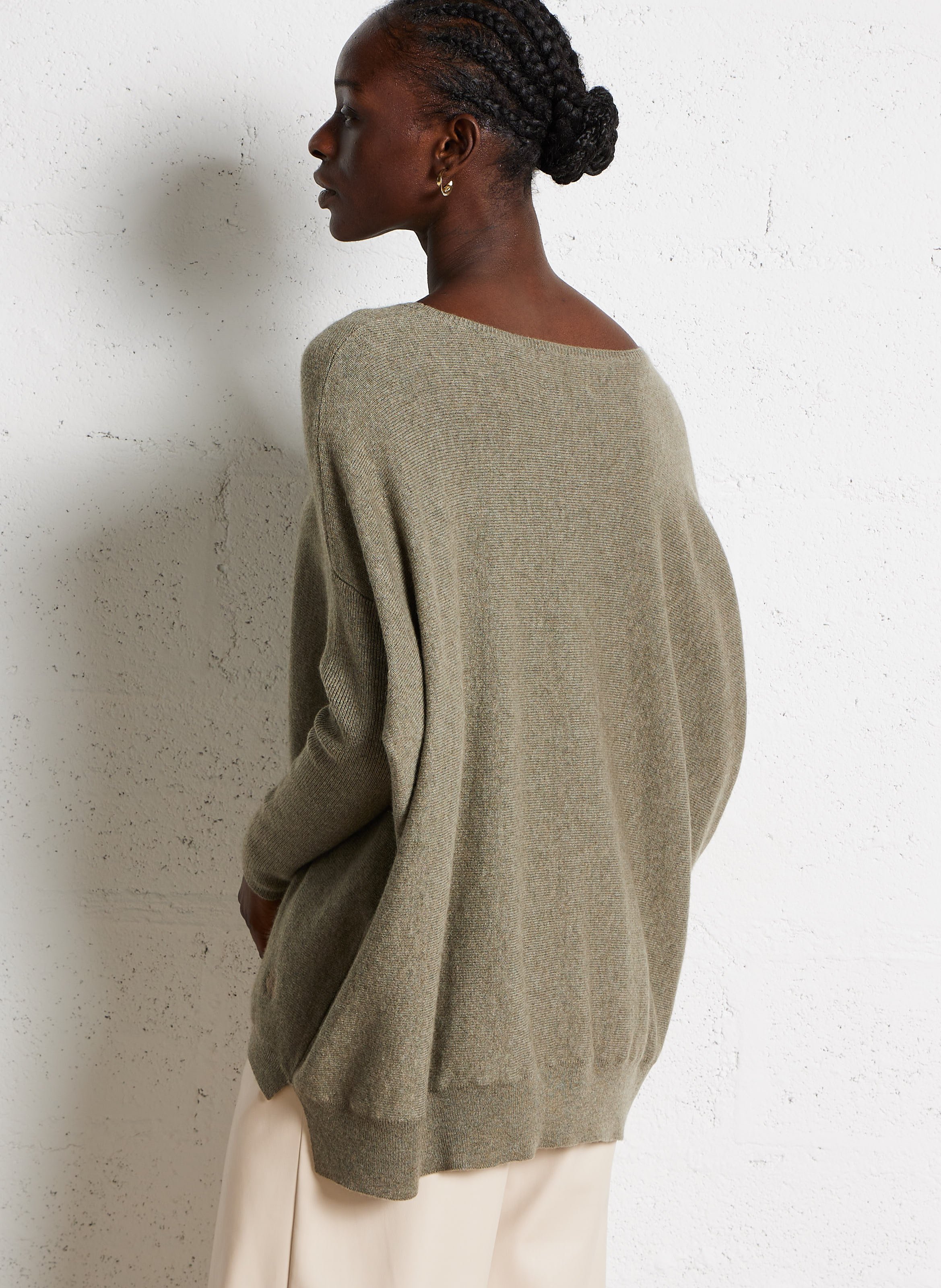 Pull ample col bateau en cachemire KUJTEN Kaki