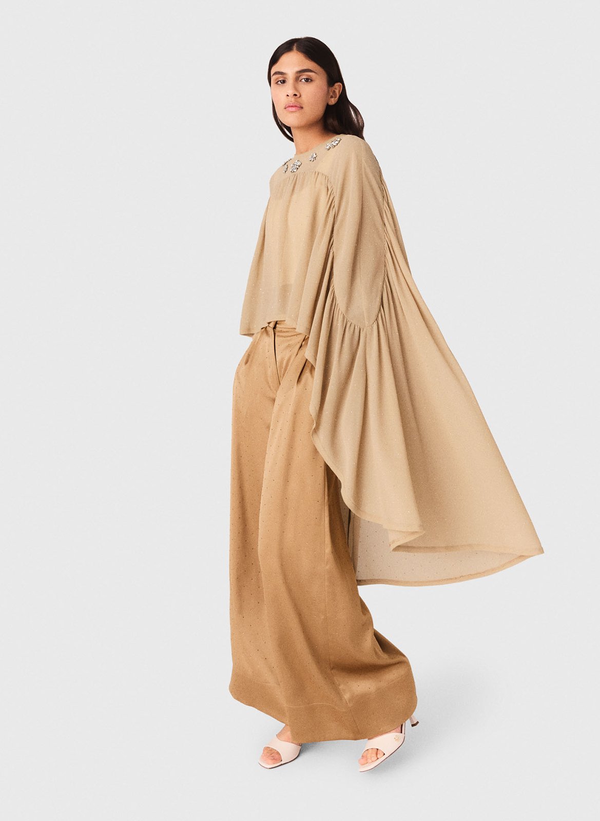 <p>Top cape with ample rhinestones</p> MAJE Beige
