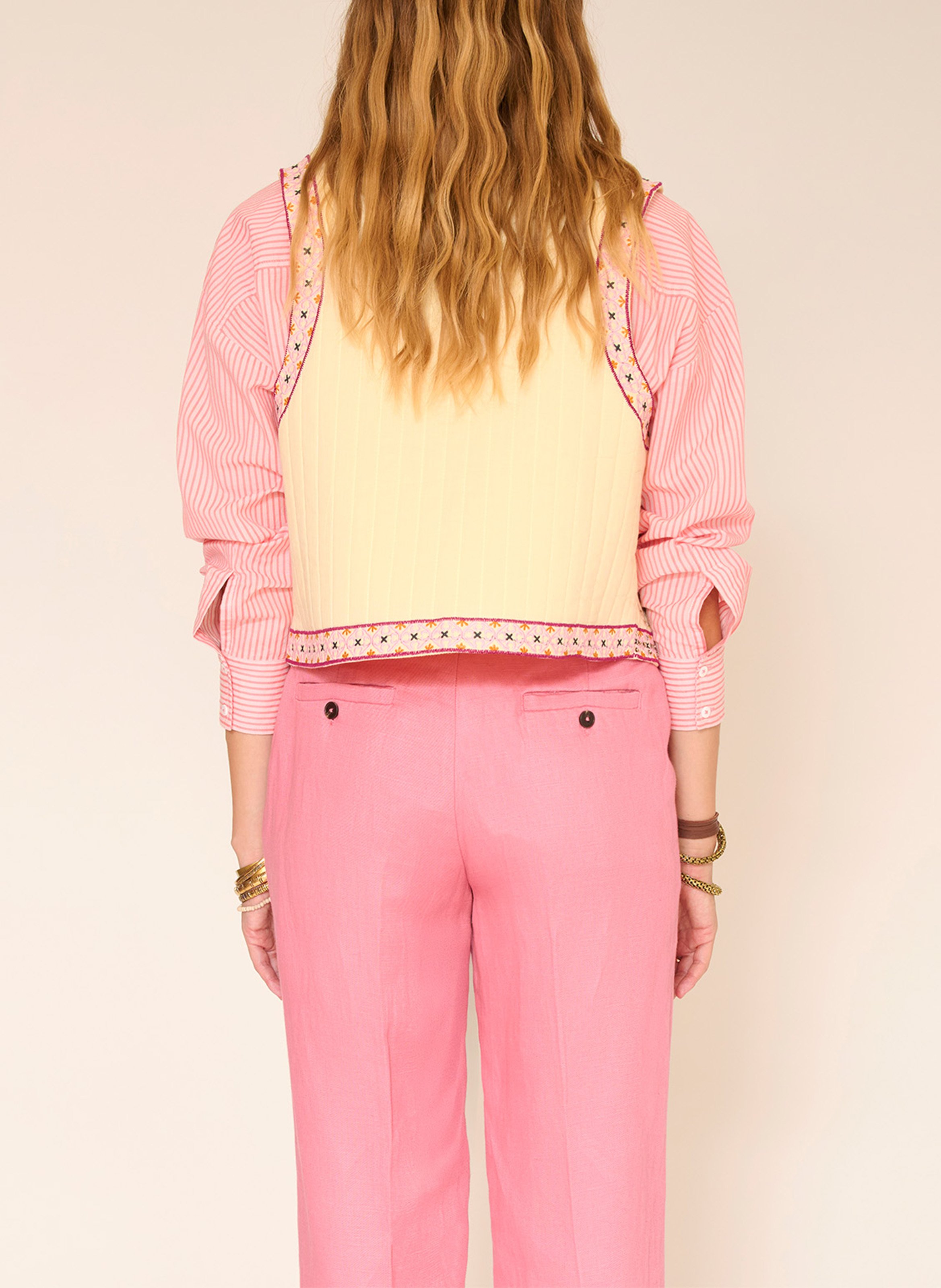 Korte geborduurde mouwloze vest MKT Beige