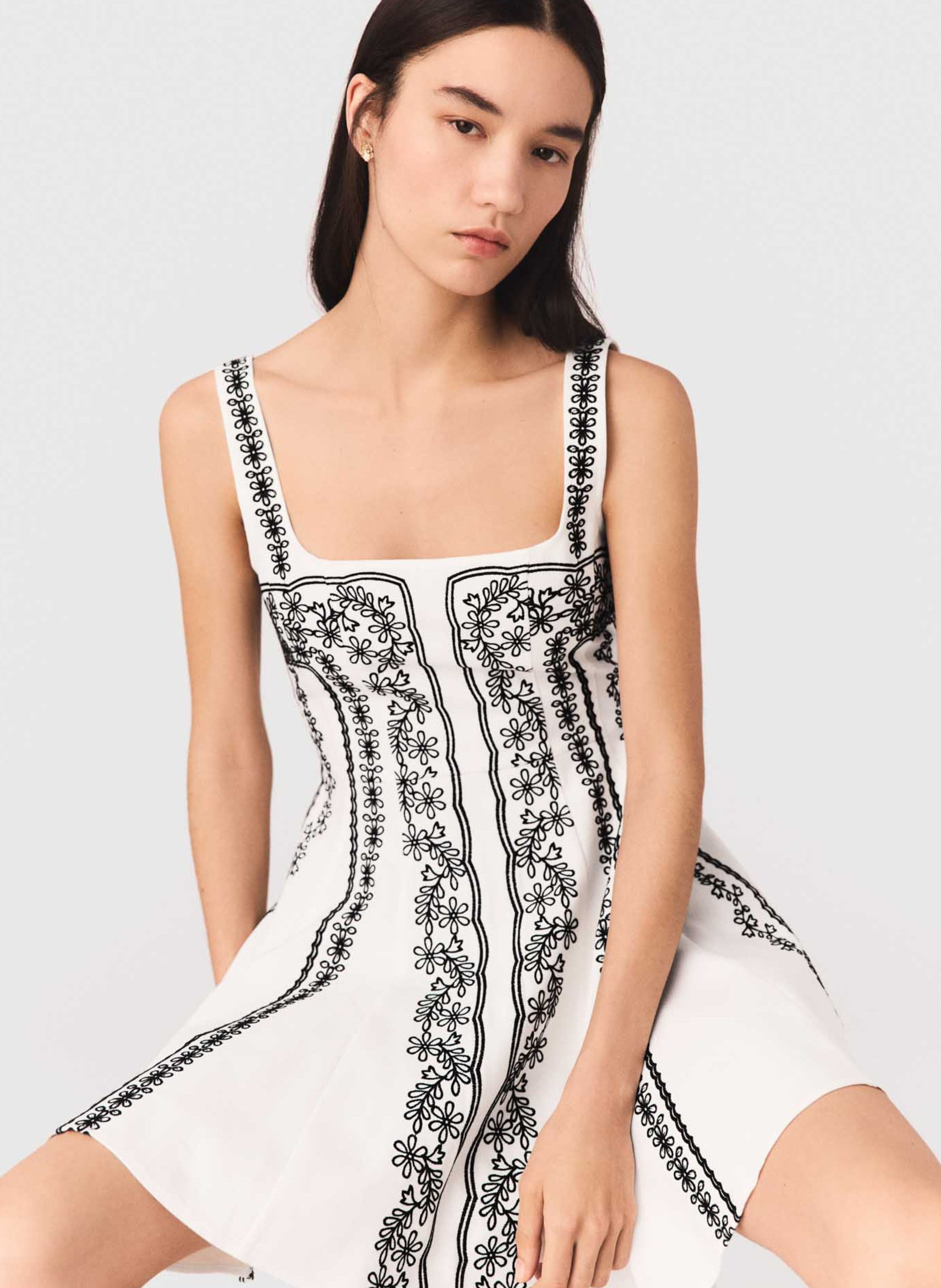 Robe courte en lin mélangé brodé MAJE Beige