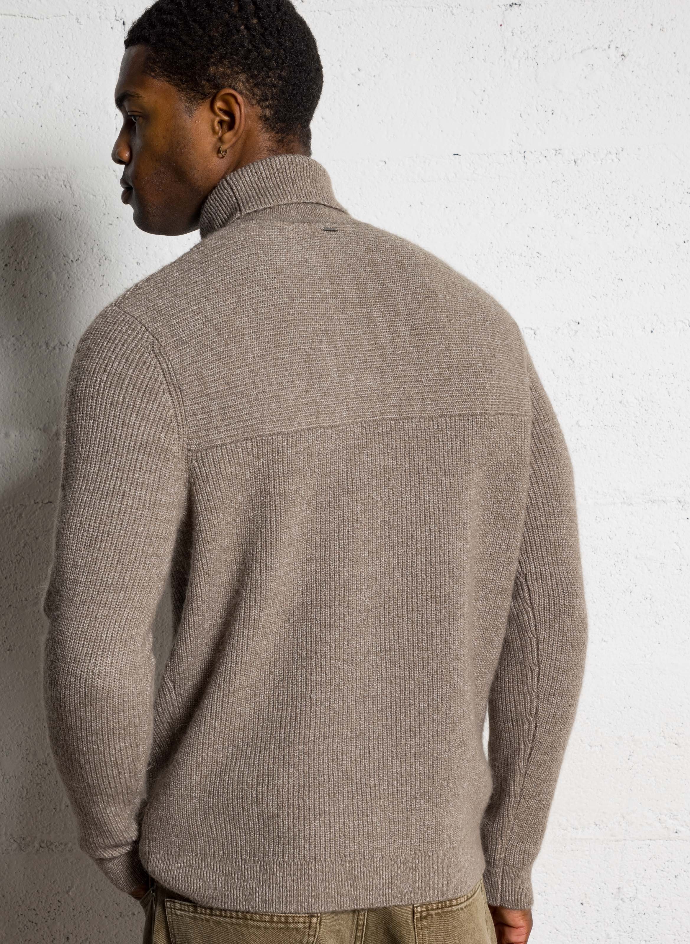 Gerade geschnittener Rollkragenpullover IKKS Braun