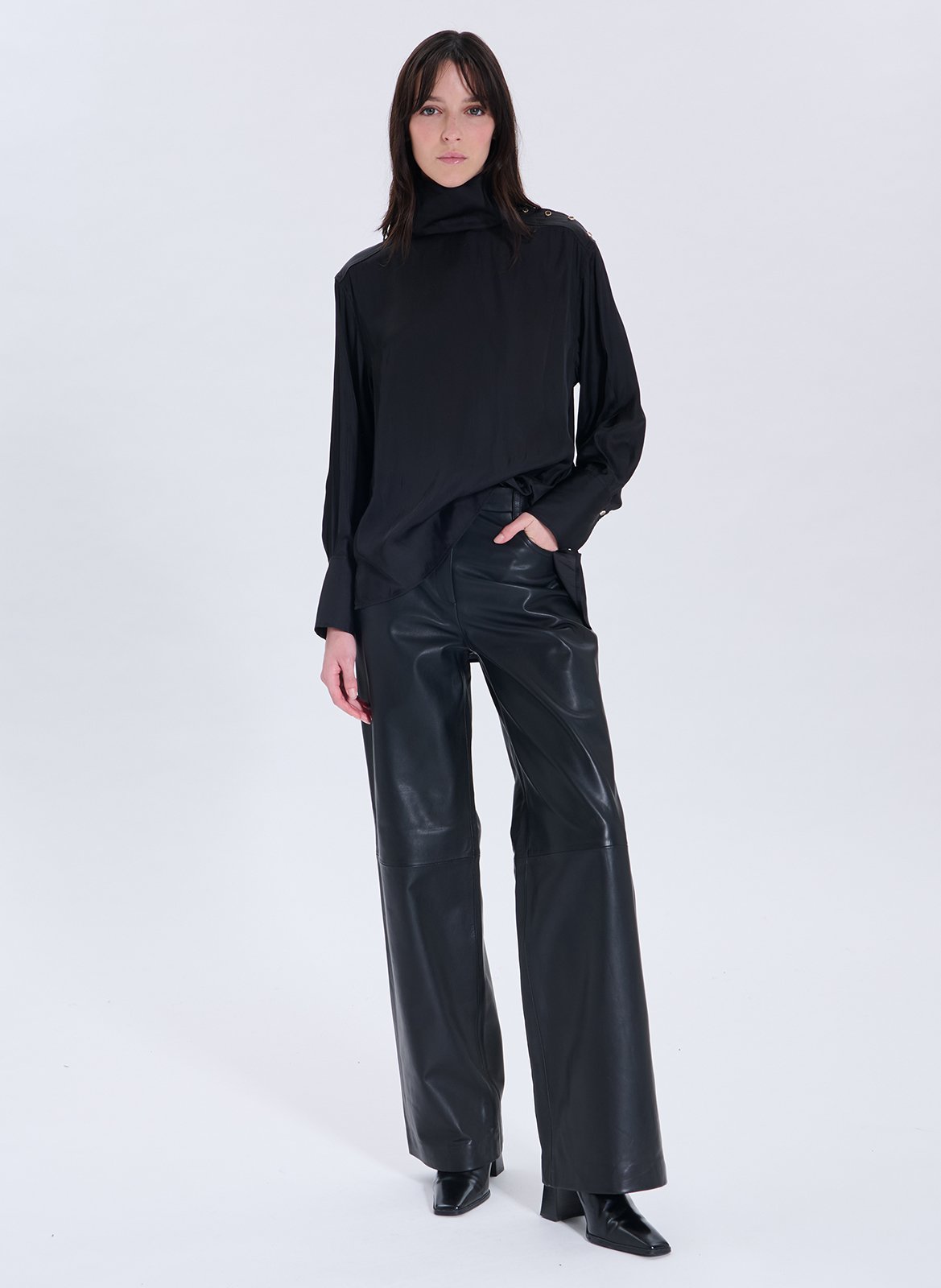 Top droit col montant ZAPA Noir