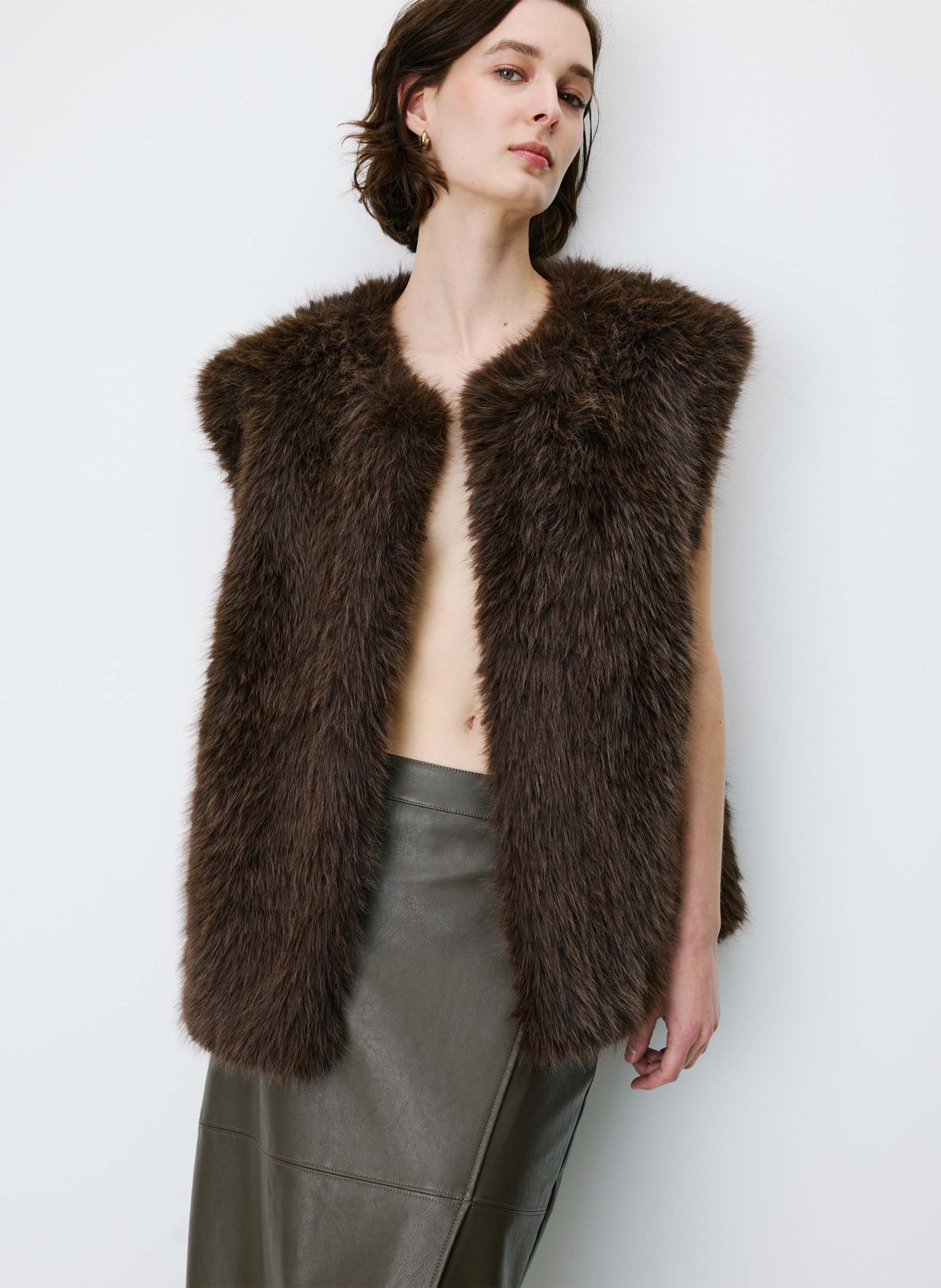 Veste col rond sans manches en fausse fourrure GRACE ET MILA Brown