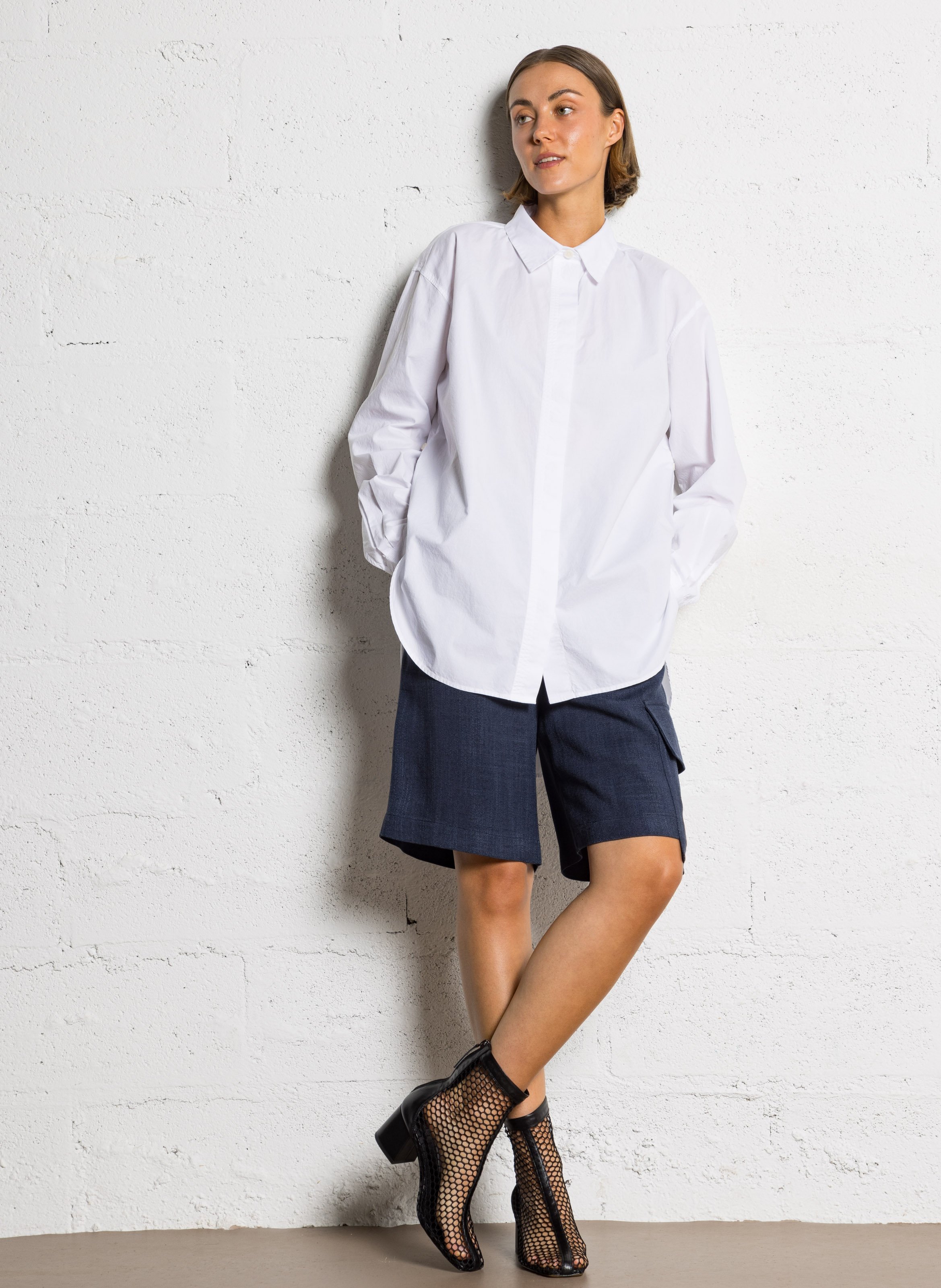 Capri plain oversized shirt RUE DE TOKYO White