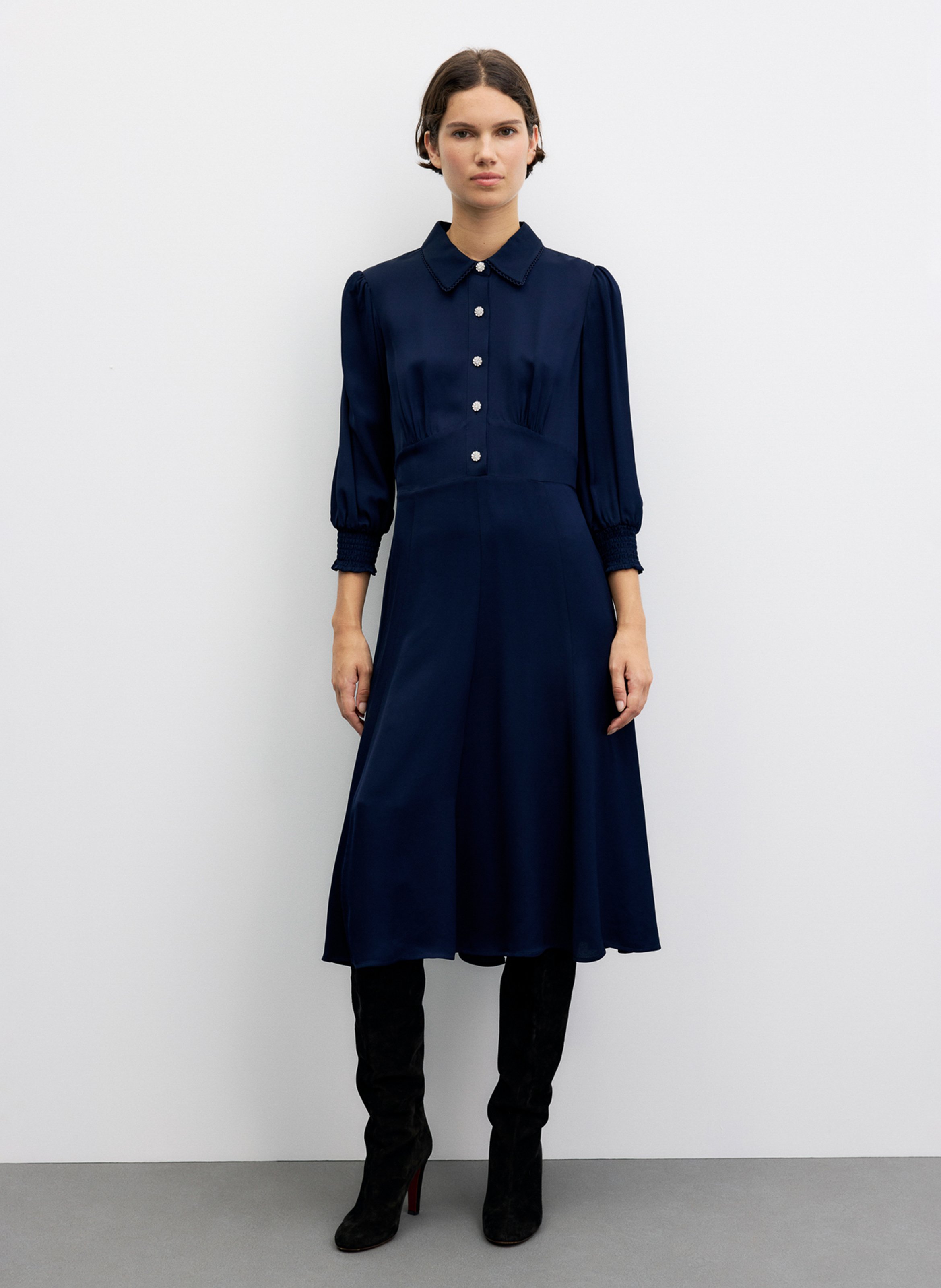 Figurbetontes Midikleid mit Strassknöpfen GERARD DAREL Blau