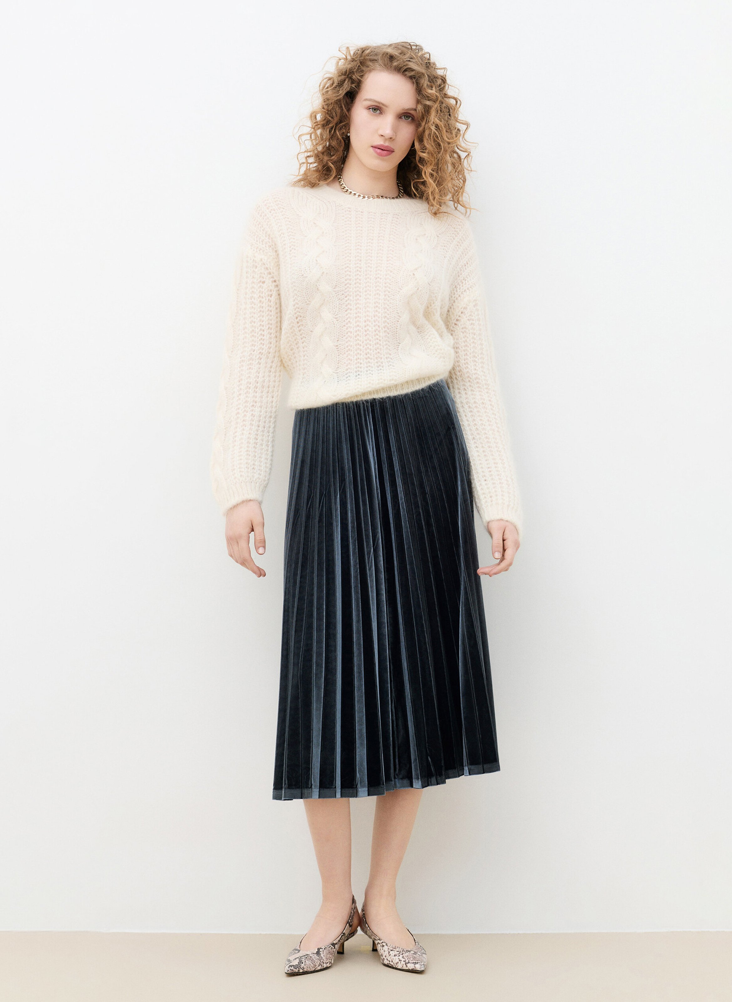 Round-neck alpaca-wool blend sweater CAROLL Beige