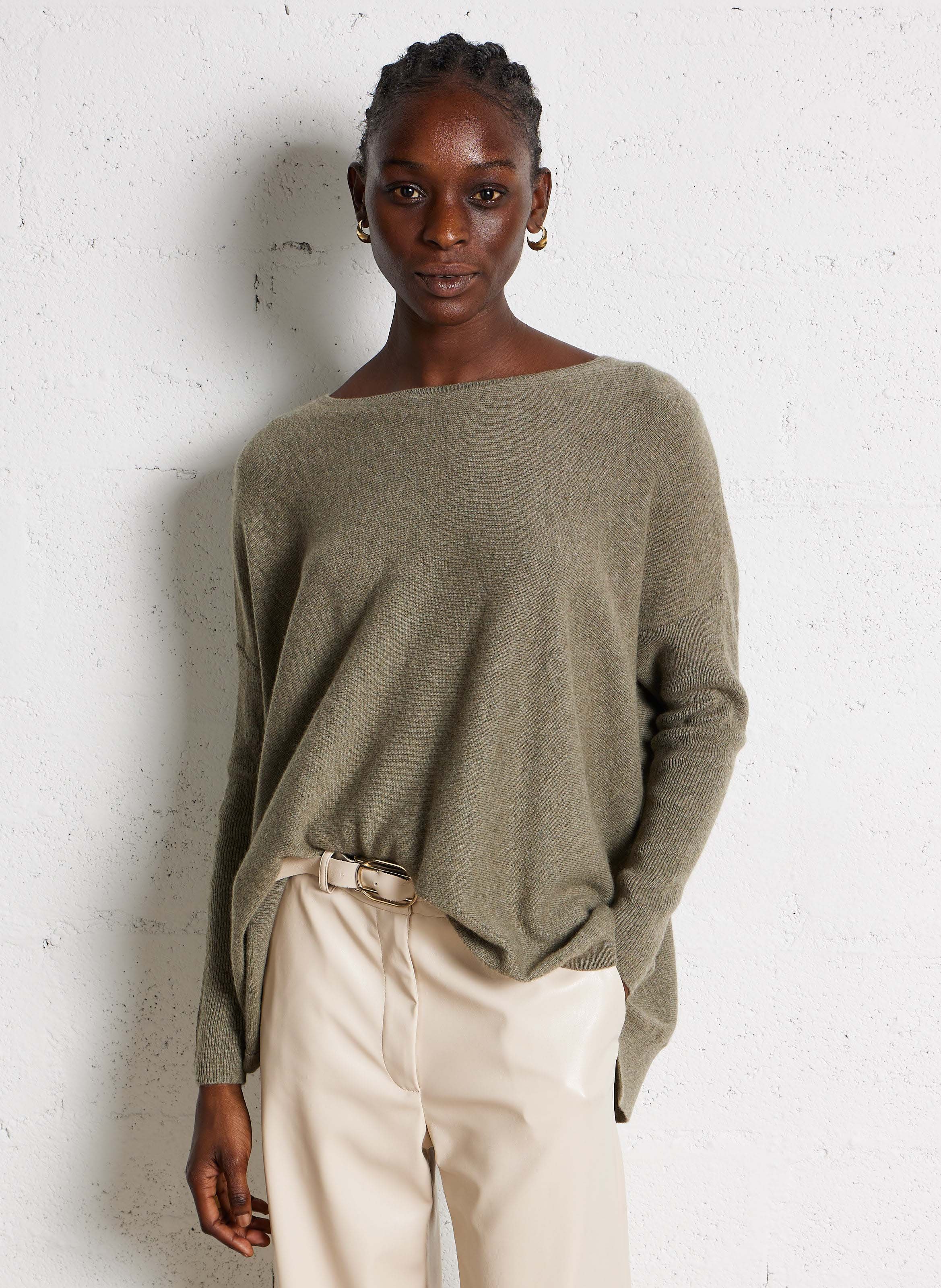 Pull ample col bateau en cachemire KUJTEN Kaki