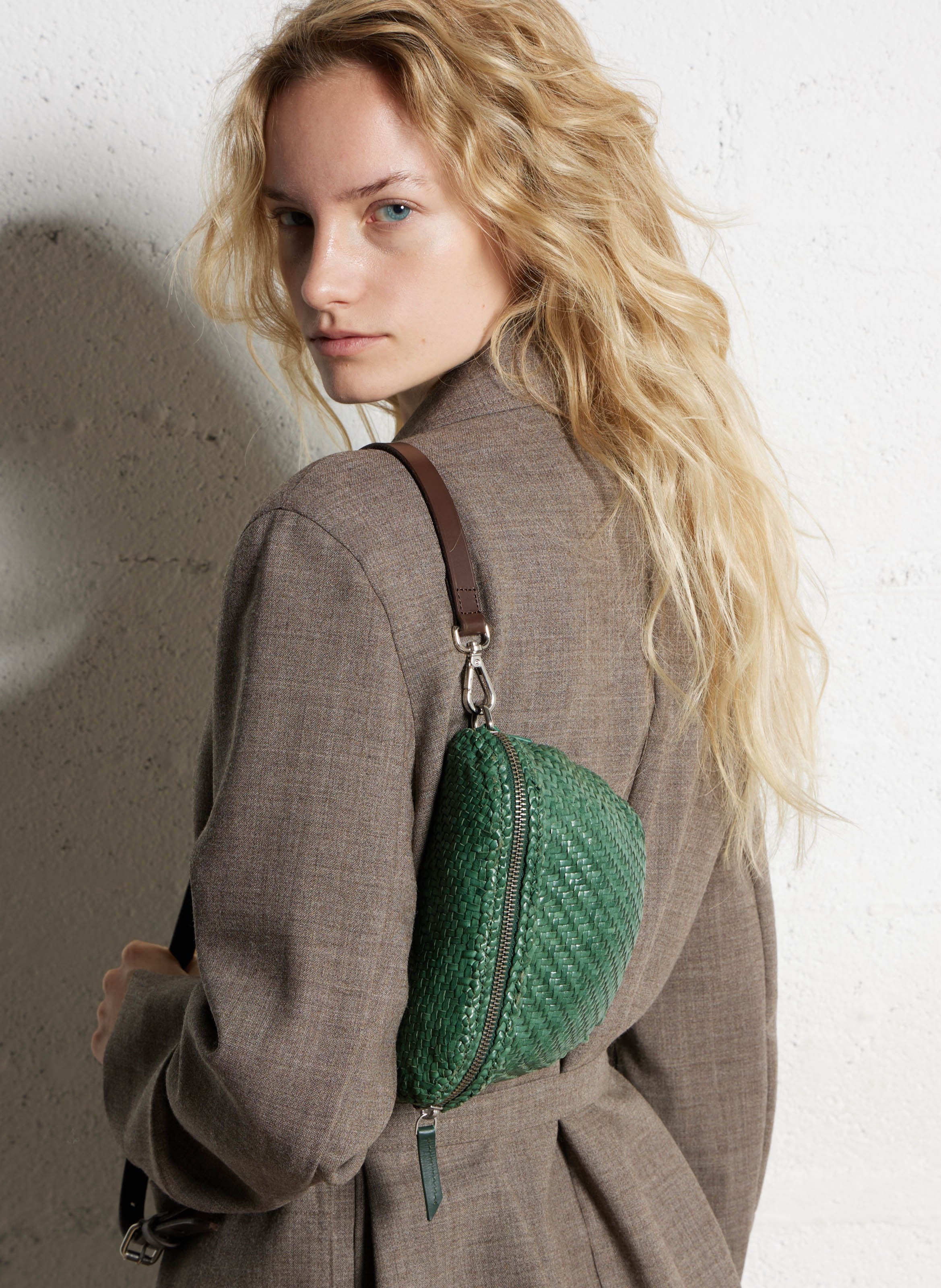 Sac banane en cuir tressé DRAGON DIFFUSION Vert