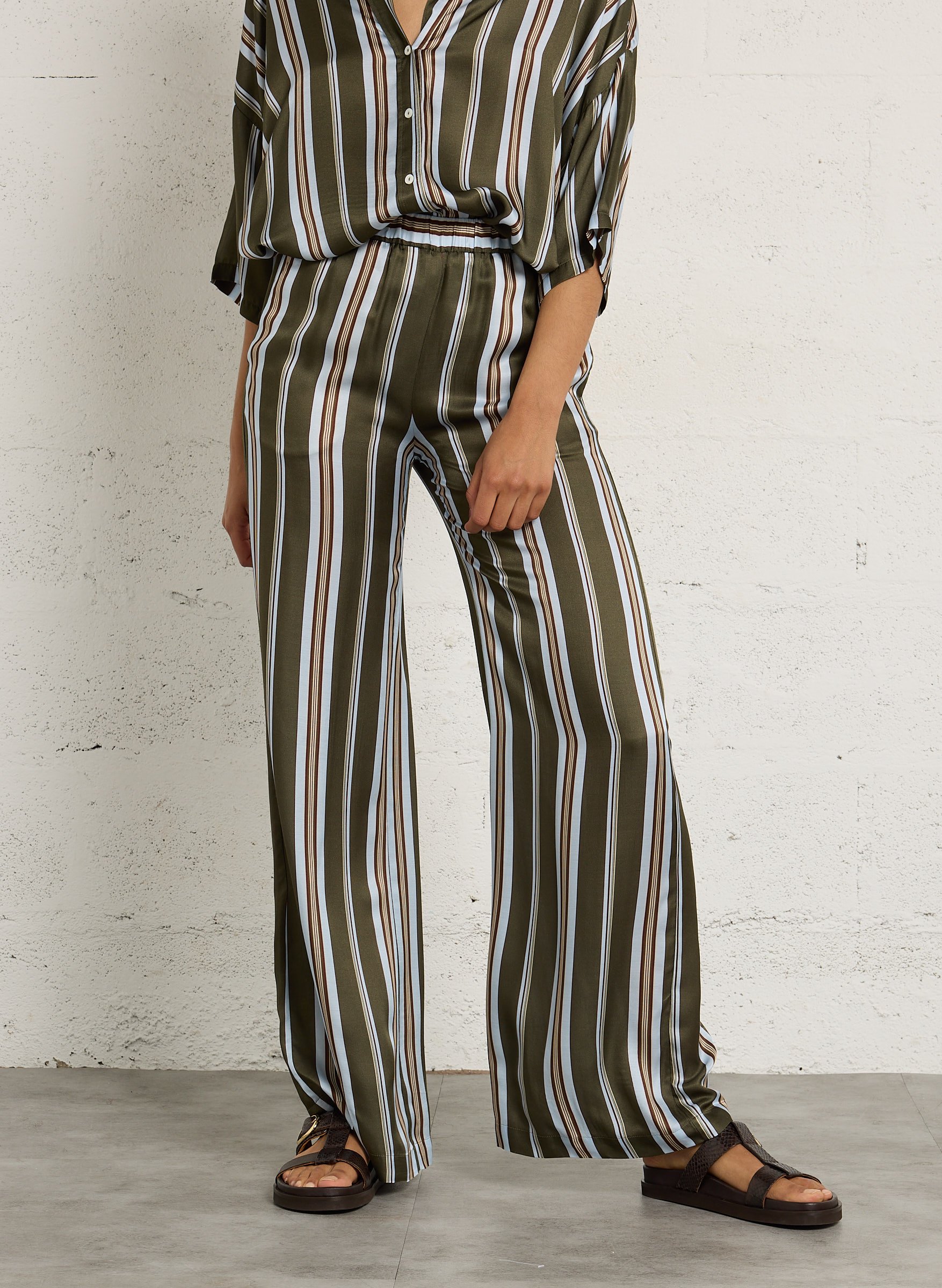 Dokyo - Weich fallende Karottenhose DIEGA Mehrfarbig